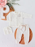Conjunto Bebé: Camisola, Calças e Gorro 1M