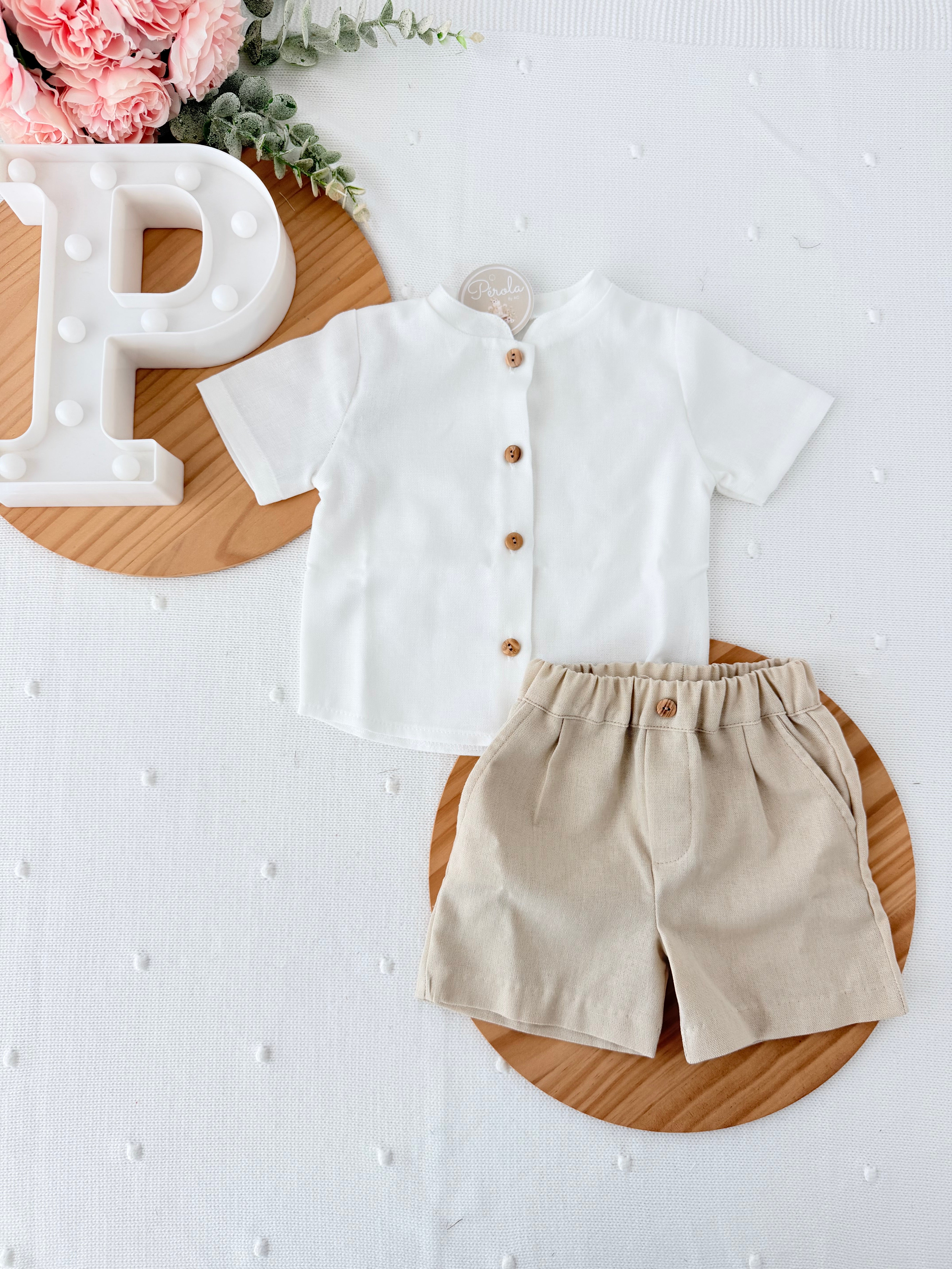 Calções e camisa cerimónia