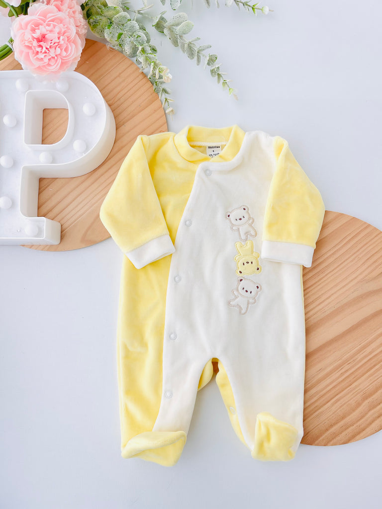Babygrow veludo amarelo ou verde água