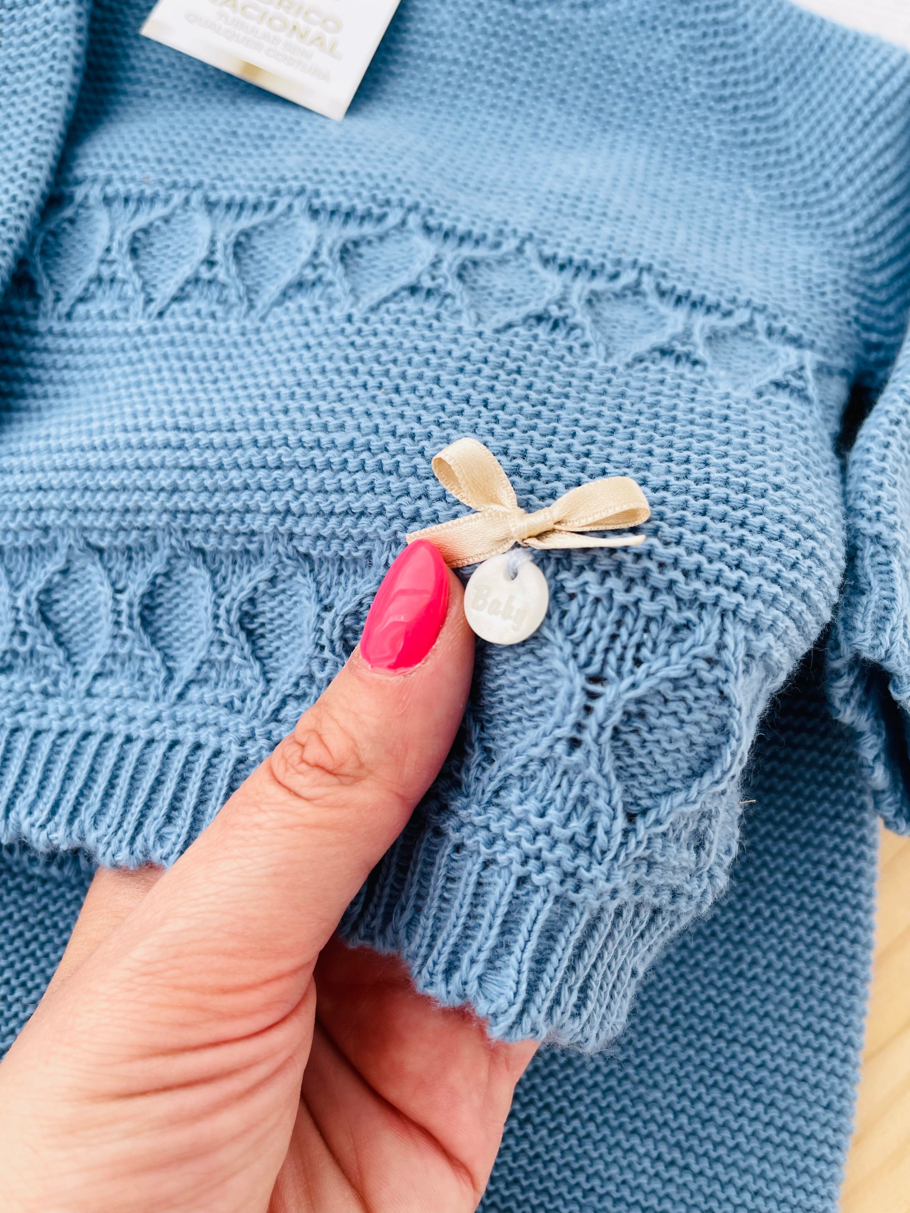 Conjunto malha para recém nascidos: camisola, calças e touca - Outono/Inverno