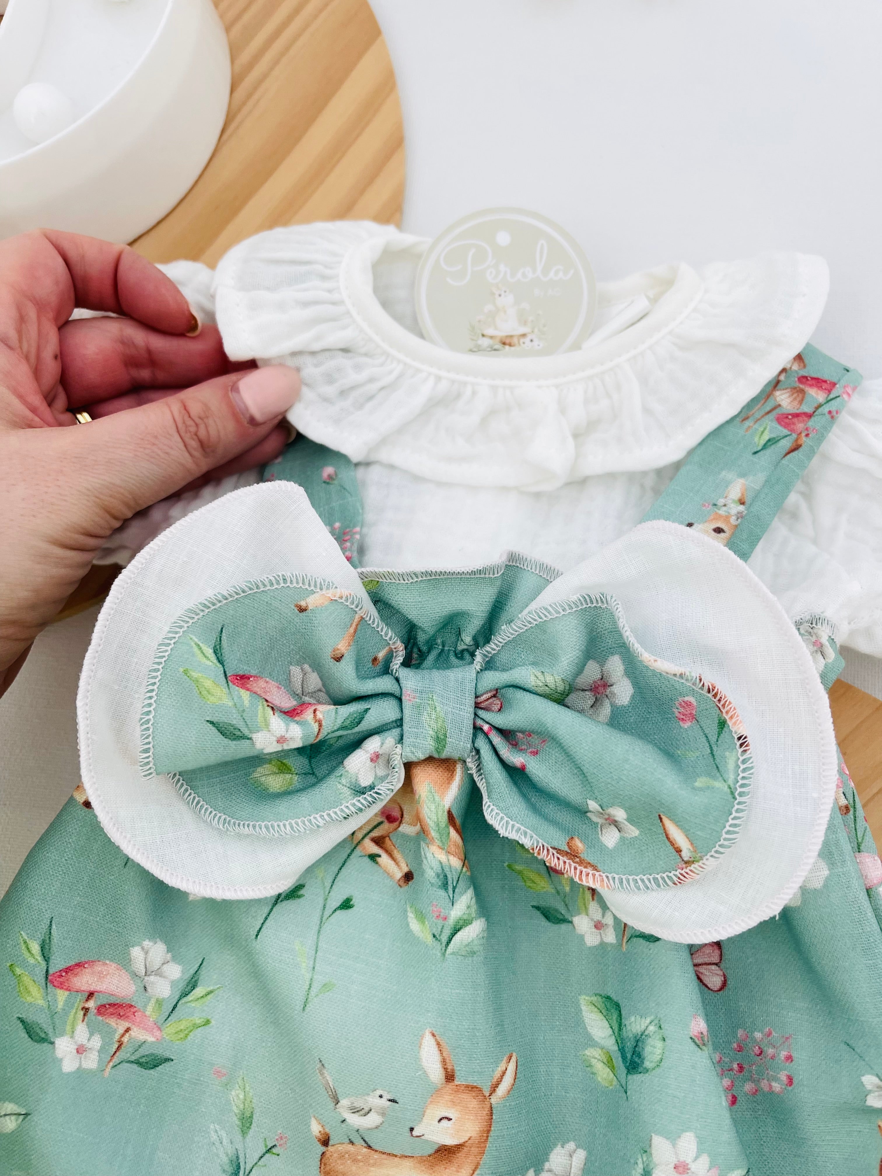 Fofo e blusa encanto do Bosque