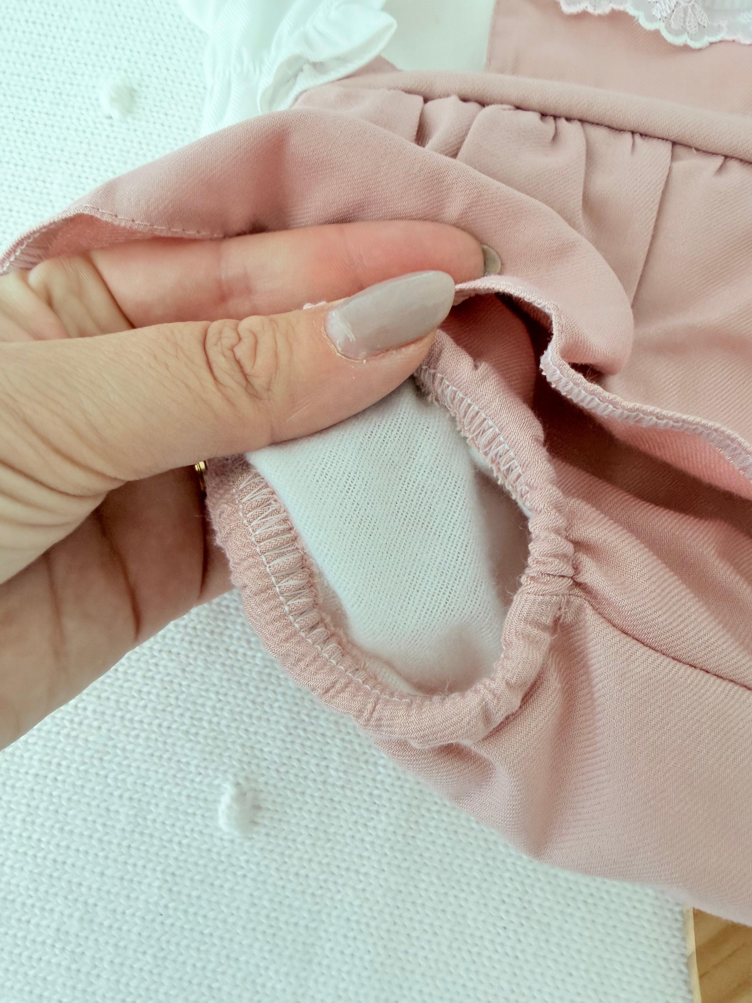 Fofo e blusa rosa velho