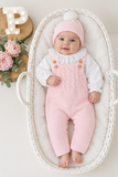 Saída de maternidade rosa: jardineiras, blusa e gorro Outono Inverno