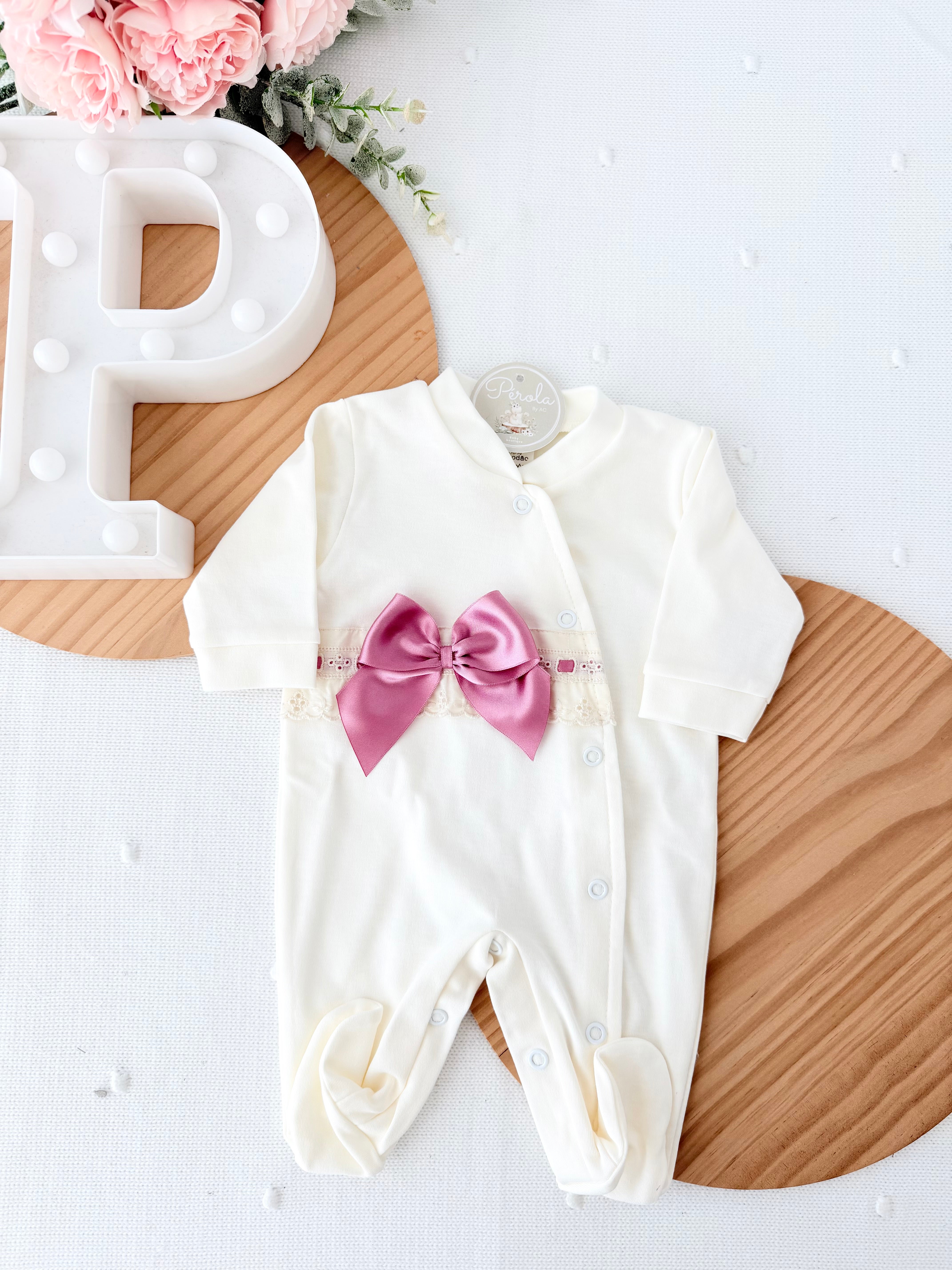 Babygrow pérola com renda