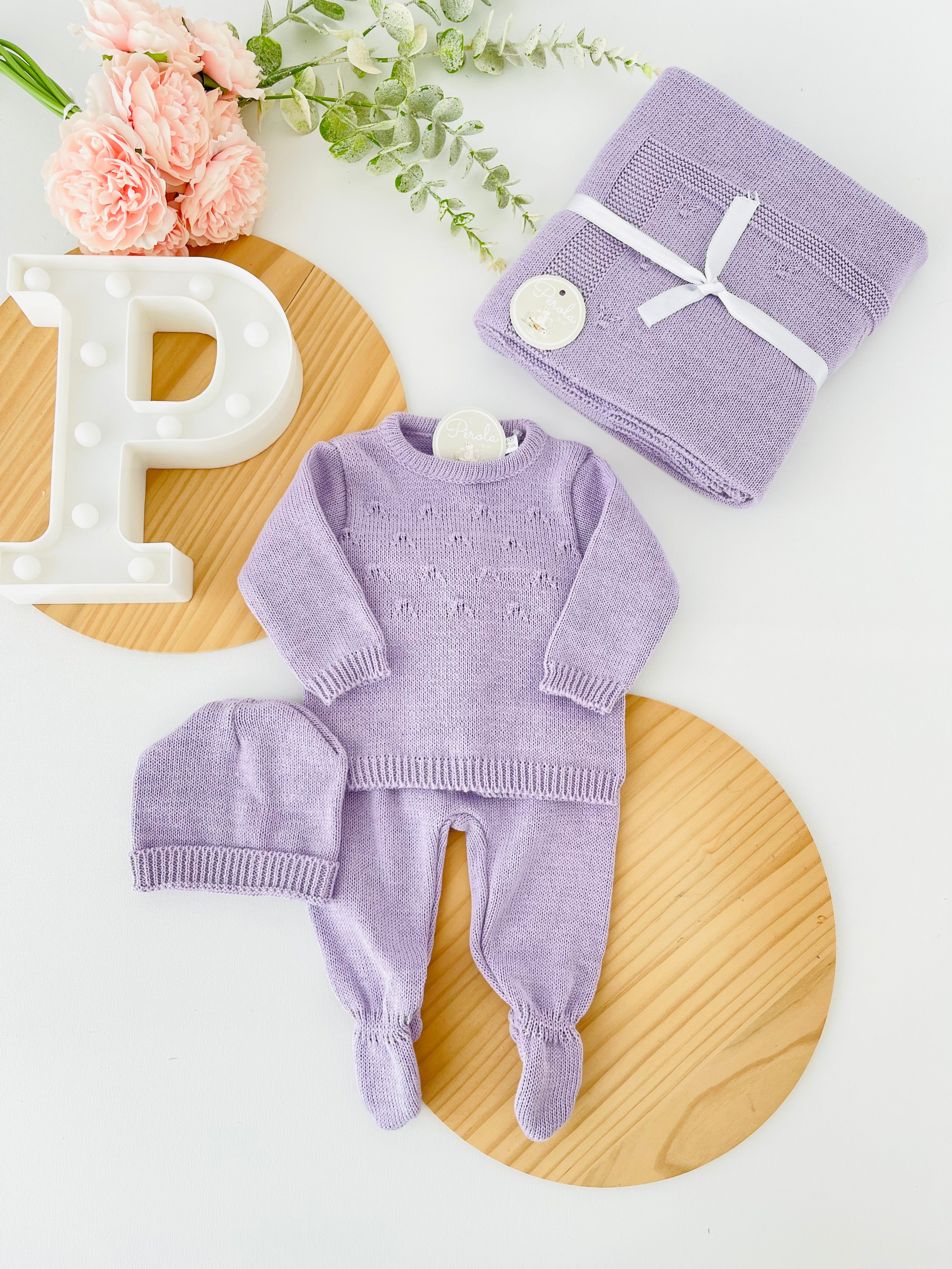 Pack Amorzinho ❤️ Saída de maternidade 4 peças: manta, camisola, calças e gorro