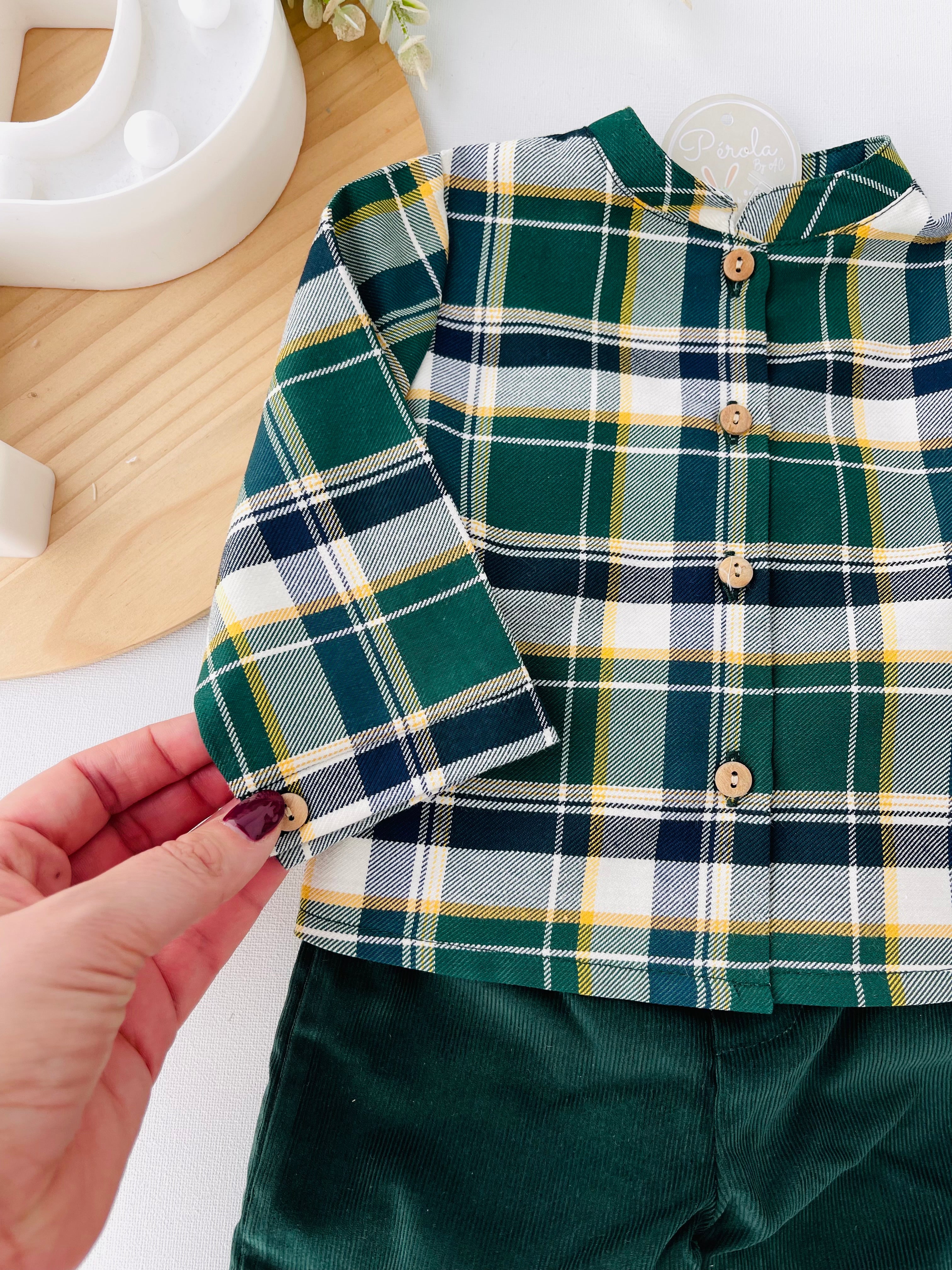 Conjunto xadrez: calças bombazine e camisa