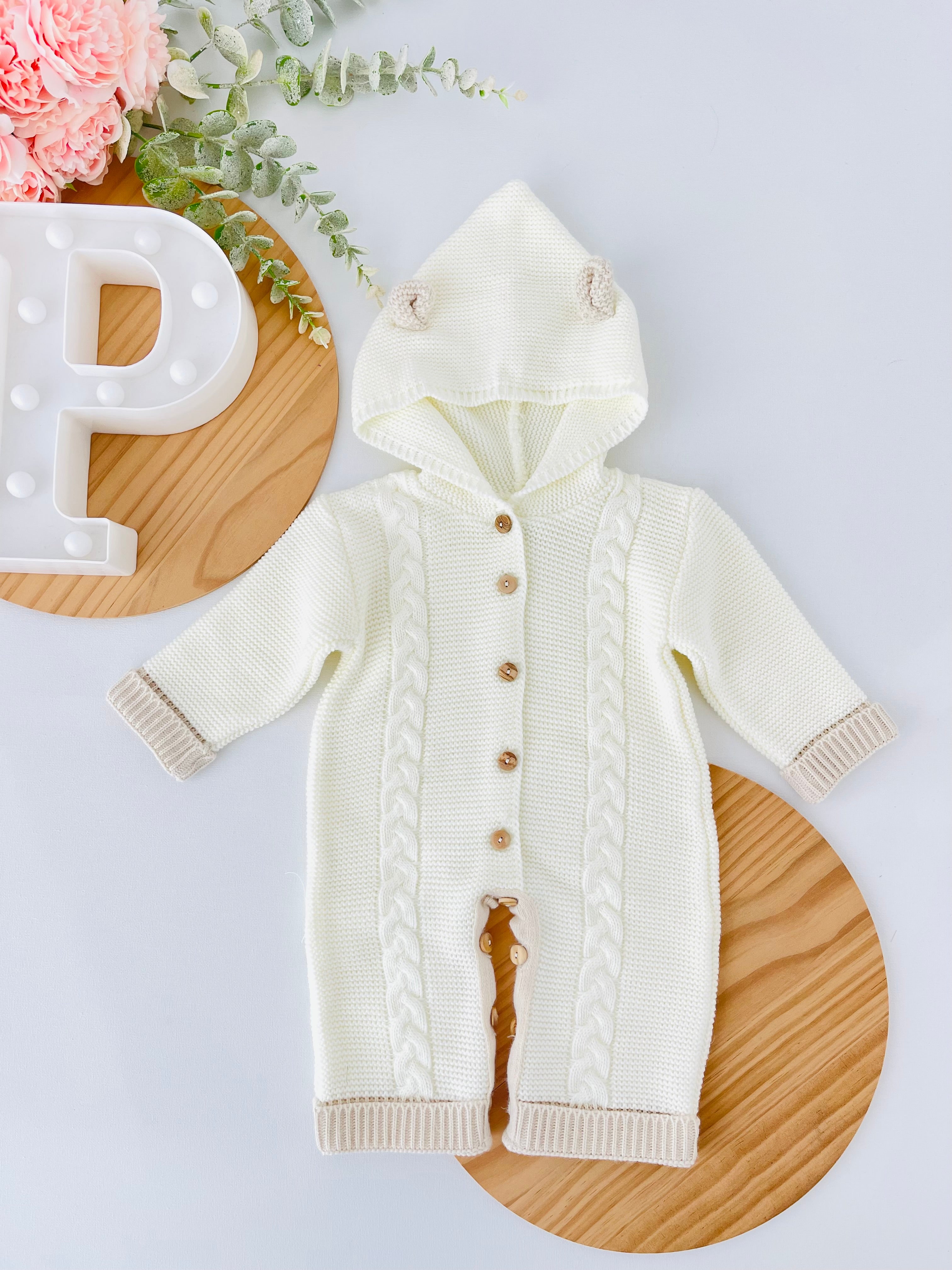 Macacão com orelhinhas unissexo