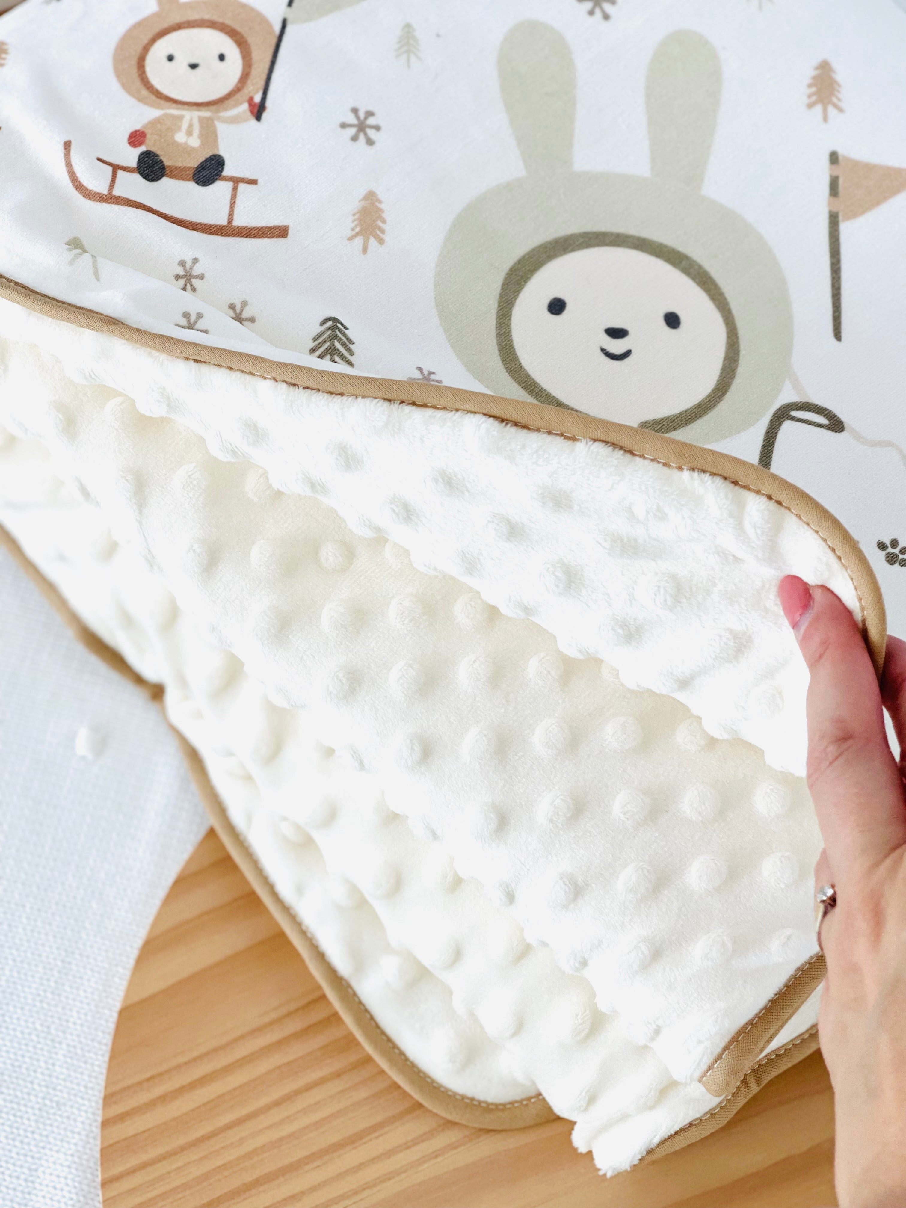 Pack enxoval unissexo: 9 peças - tema Esquimó