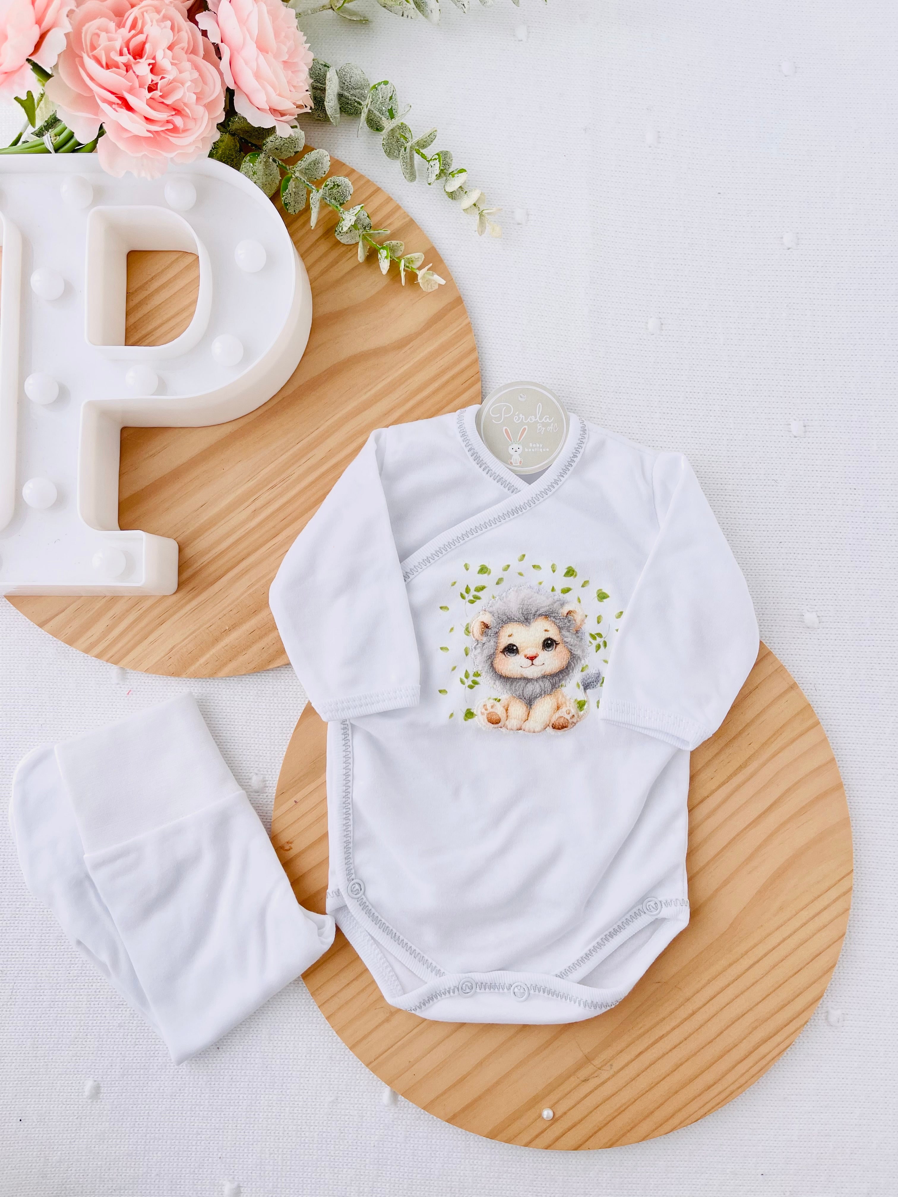 Body e calças tema Leão com carda