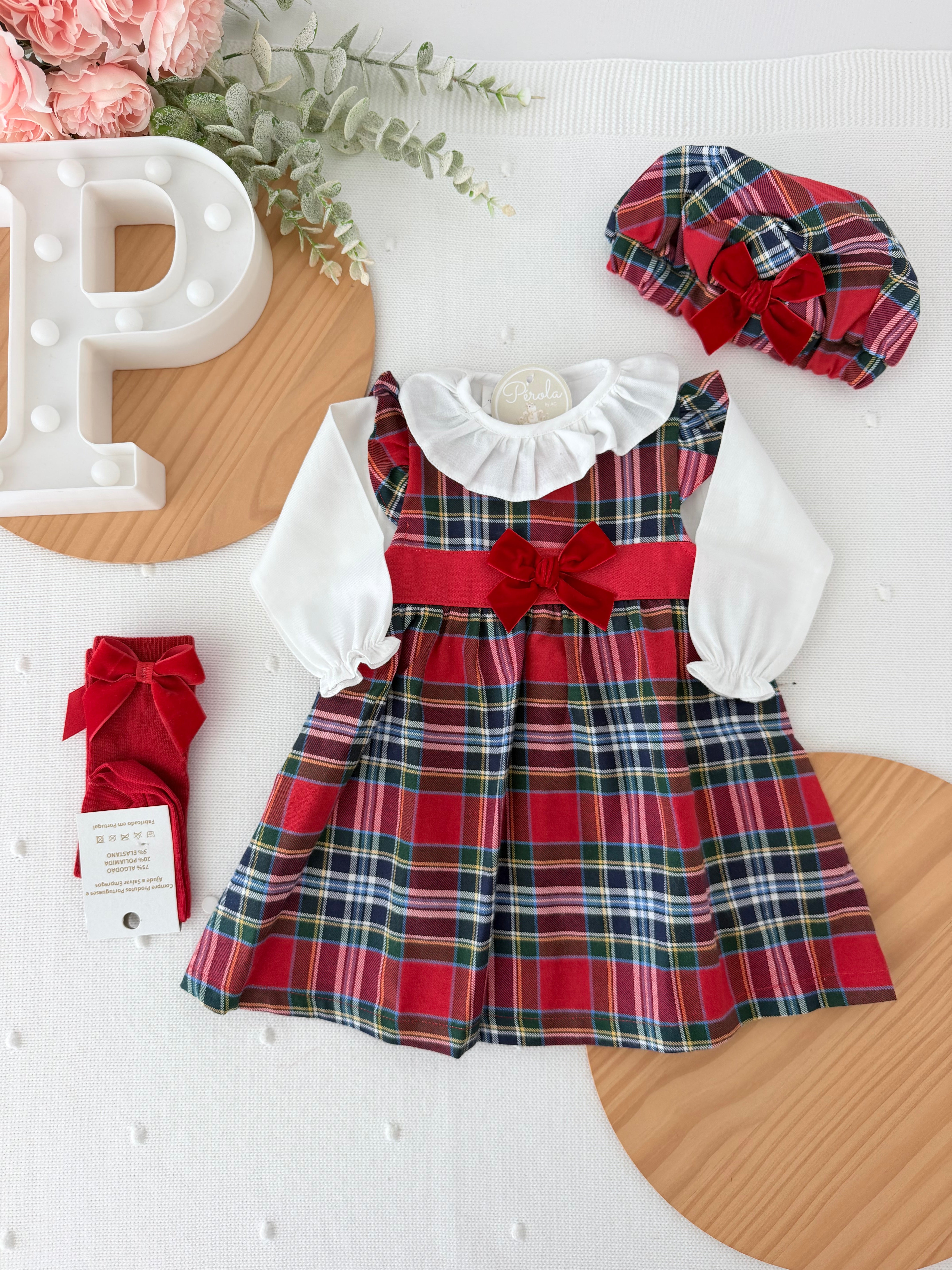 Conjunto xadrez : vestido, blusa e bóina versão2