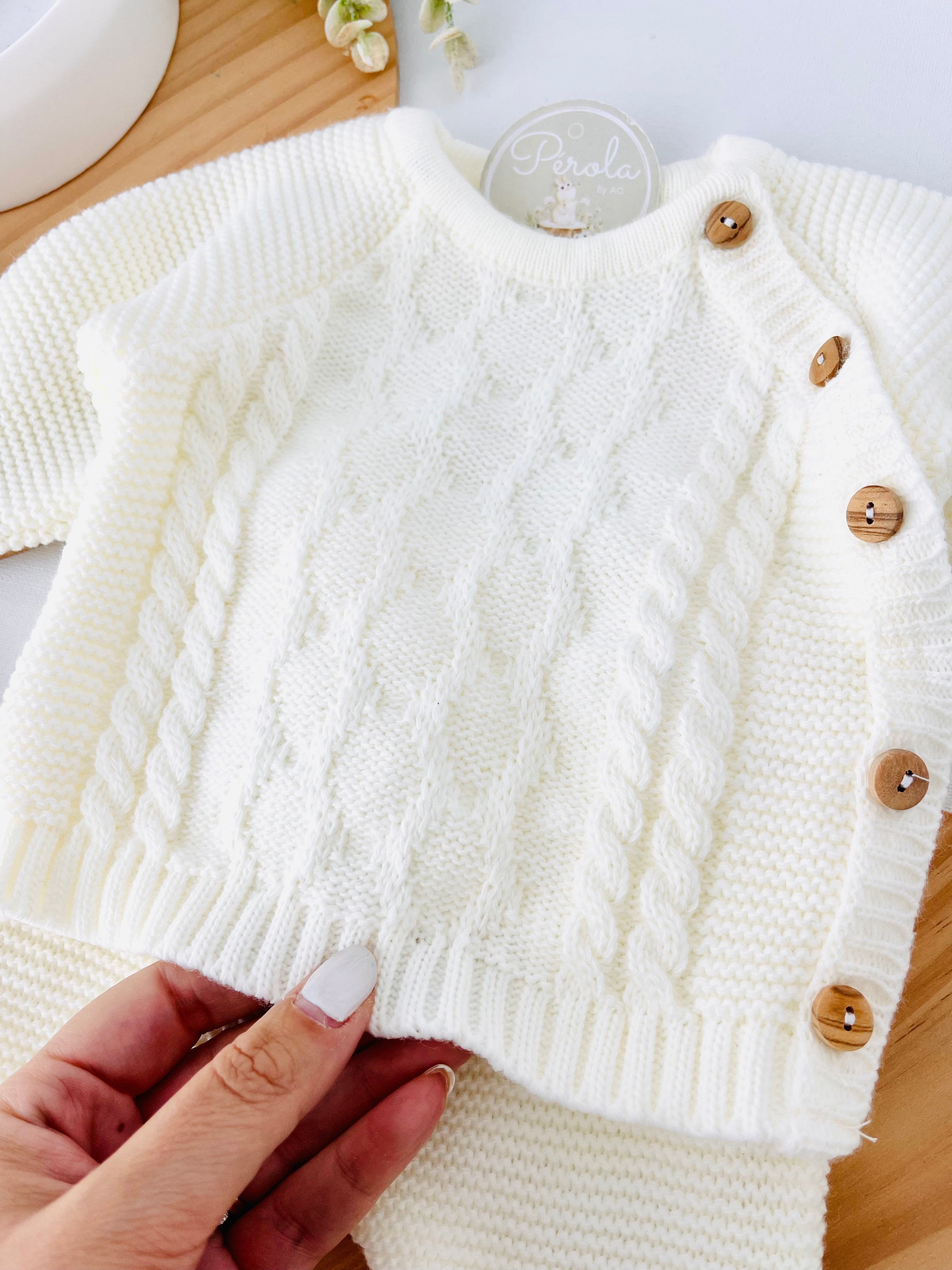 Conjunto pérola : camisola, calças e gorro Outono/Inverno