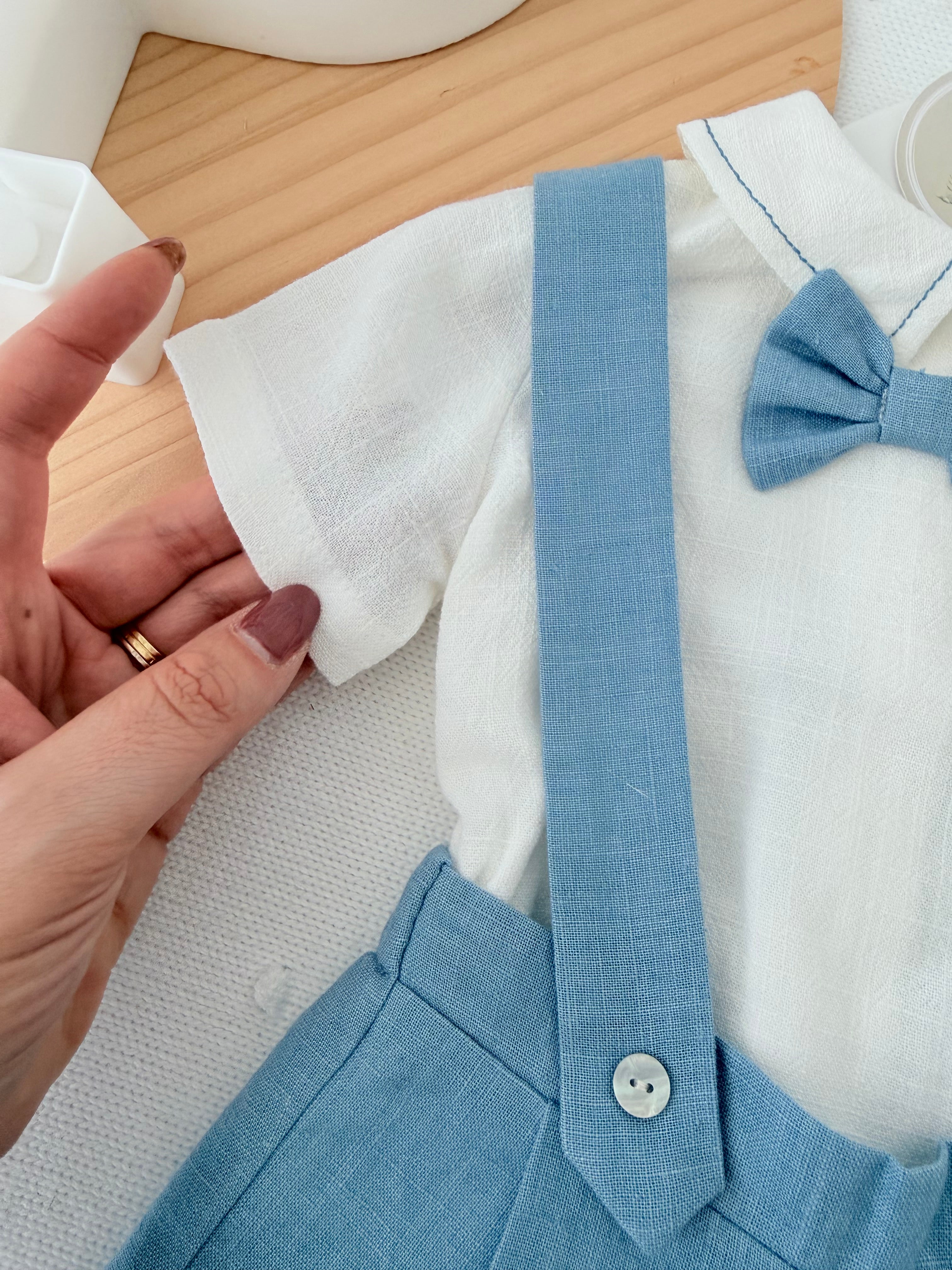 Conjunto especial cerimónia para menino: calções, camisa e laço