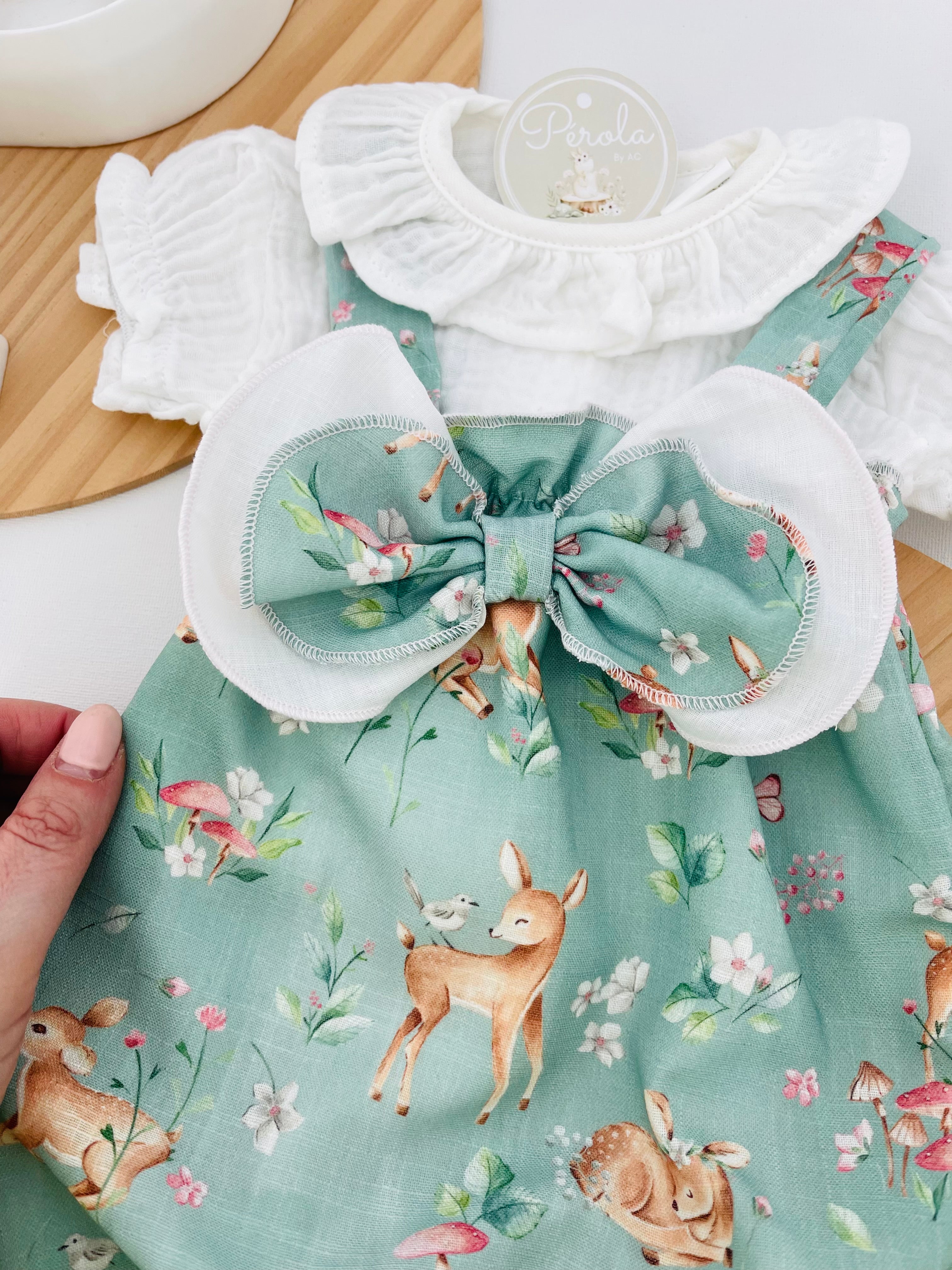 Fofo e blusa encanto do Bosque