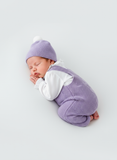 Saída de maternidade lilás: jardineiras, blusa e gorro Outono Inverno