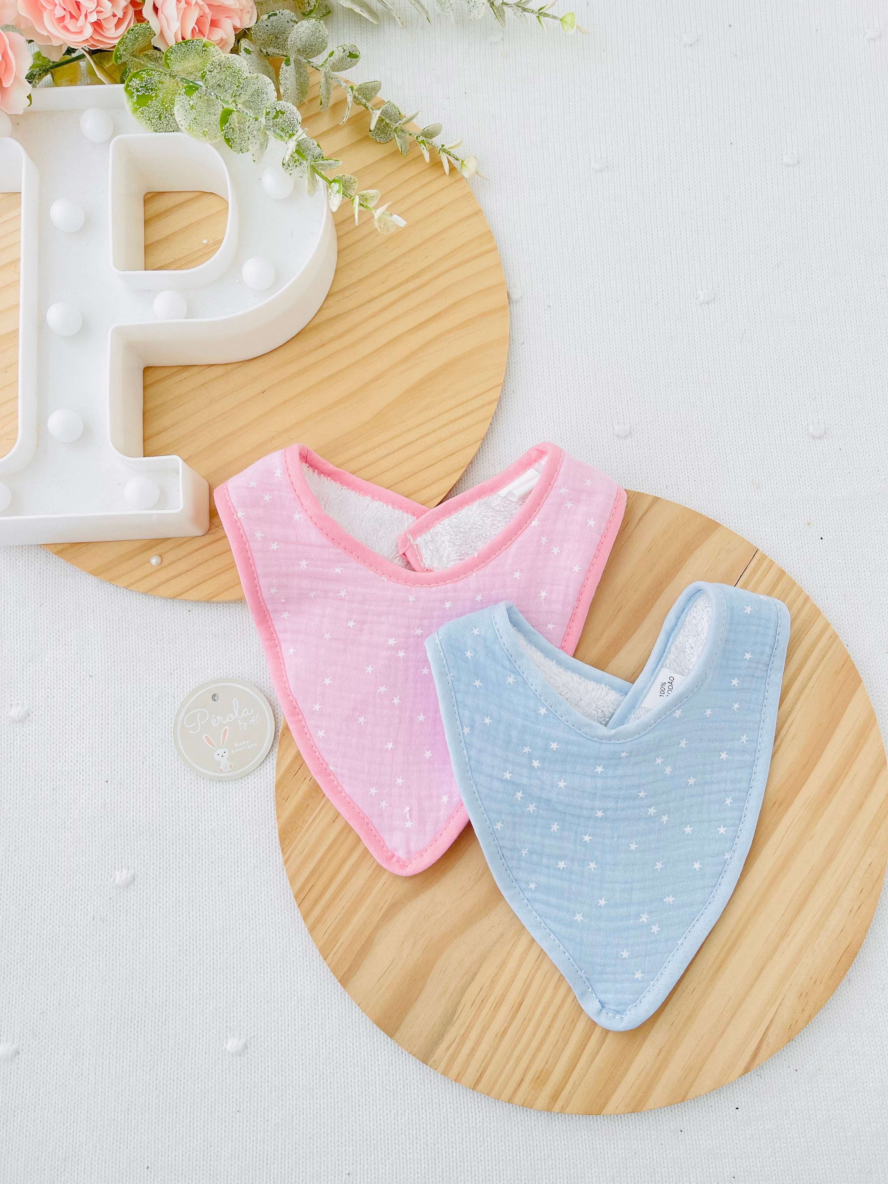 Babete triângulo estrelinhas musselina