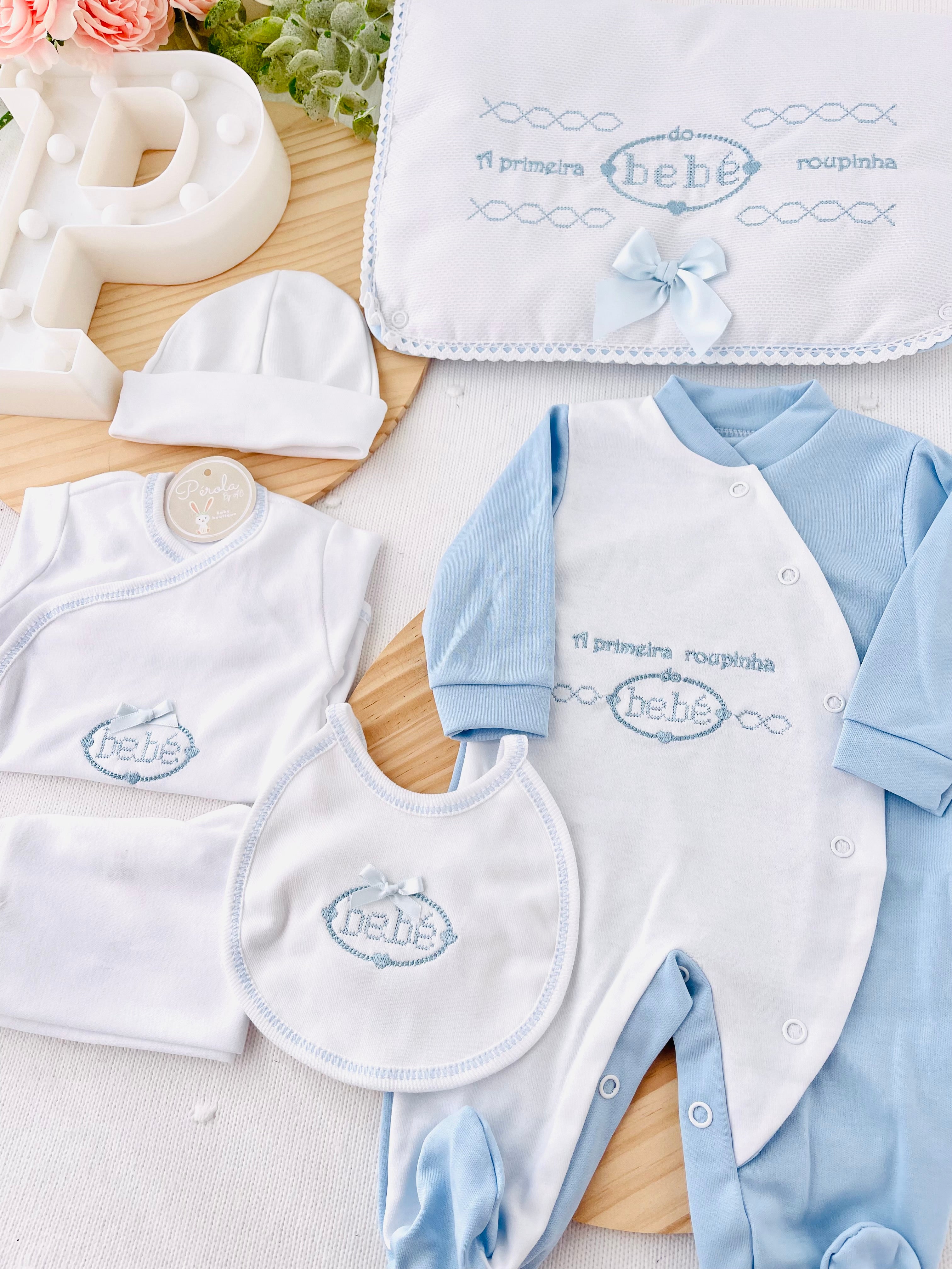 Conjunto primeira roupinha tema Bebé - 6 peças algodão