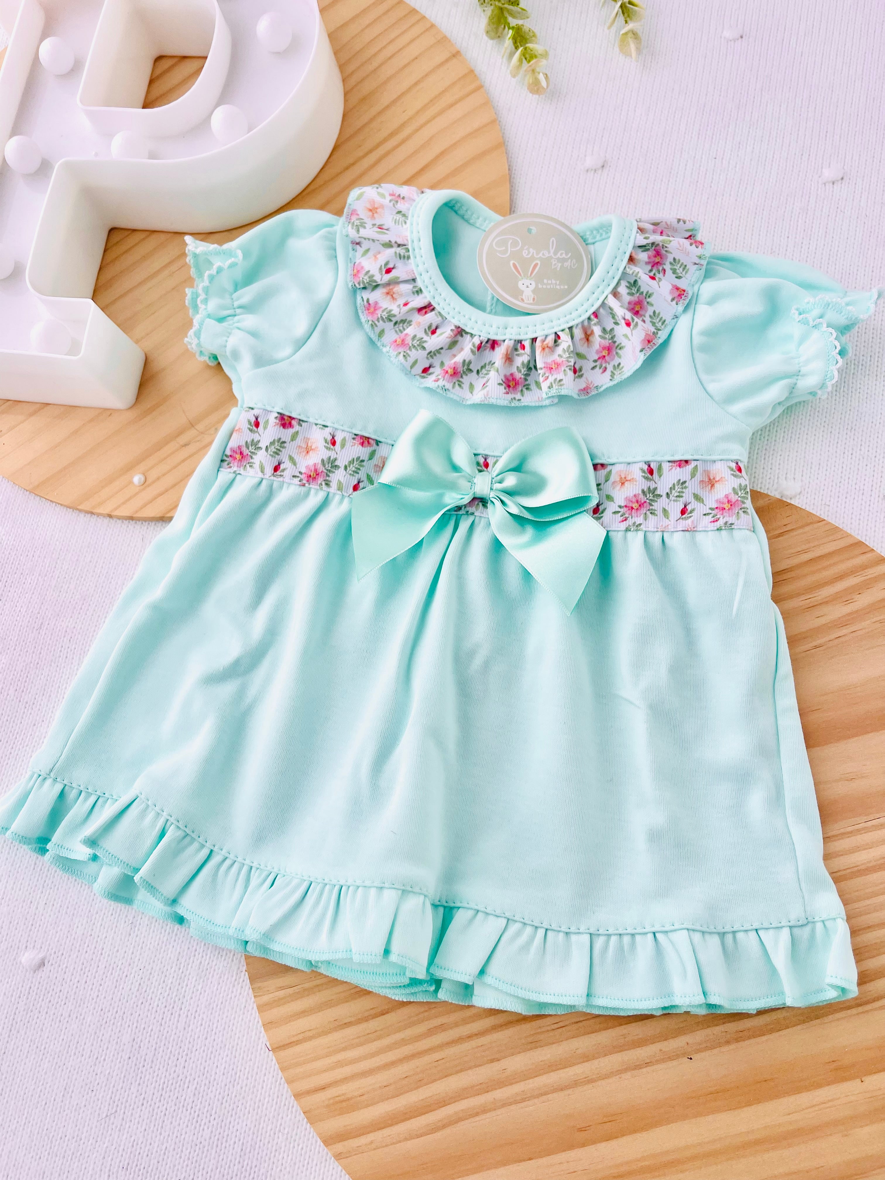 Vestido florzinhas em algodão