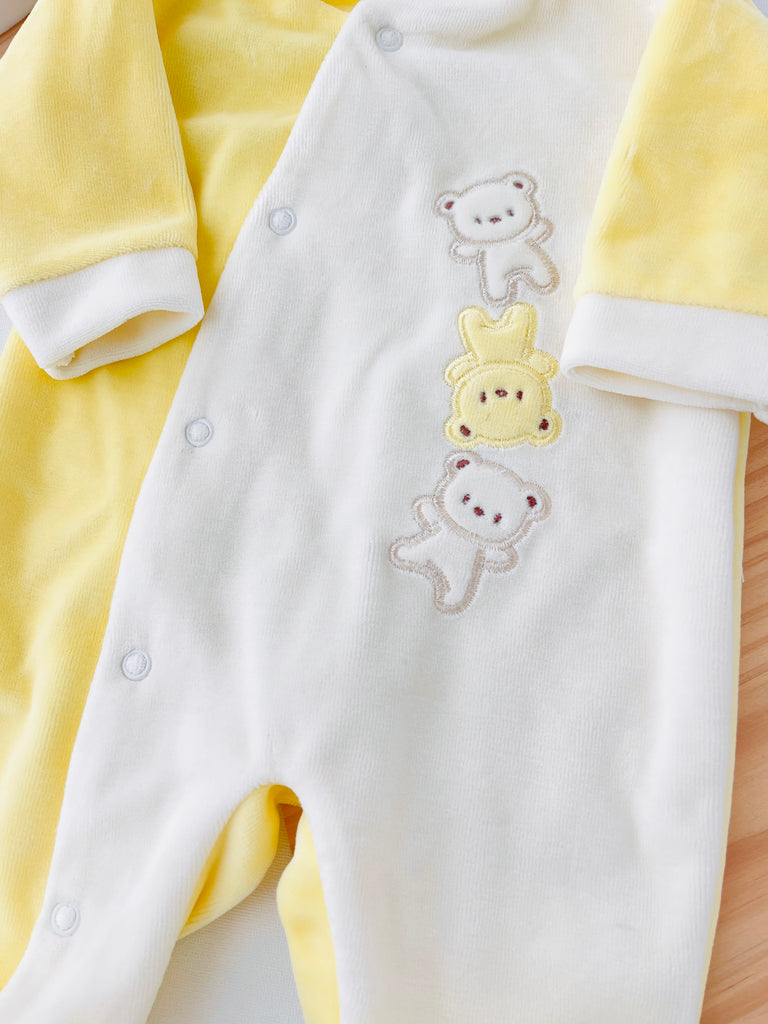 Babygrow veludo amarelo ou verde água