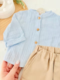 Conjunto menino: camisa musselina e calças