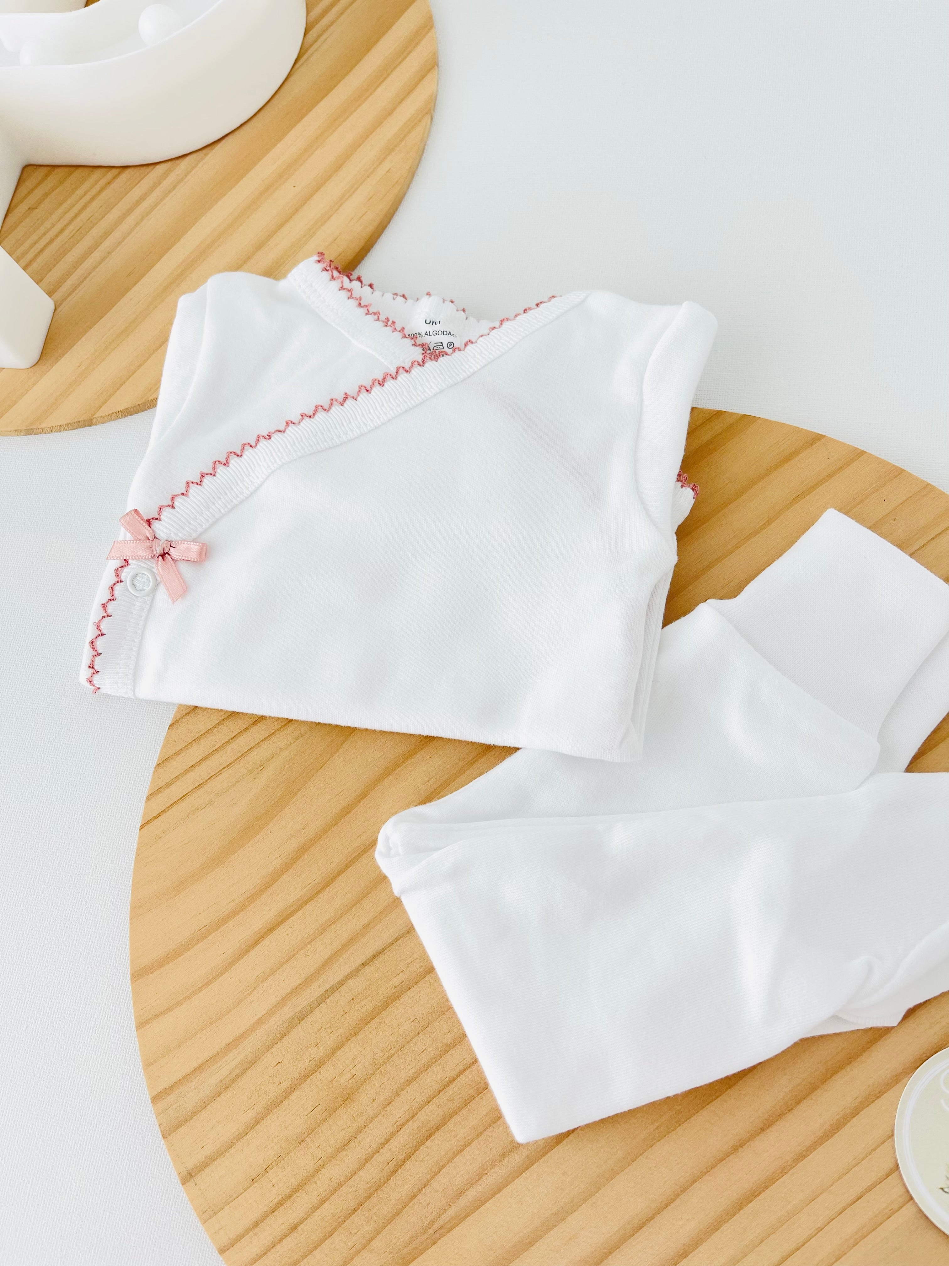 Conjunto interiores ternura: Body e calças