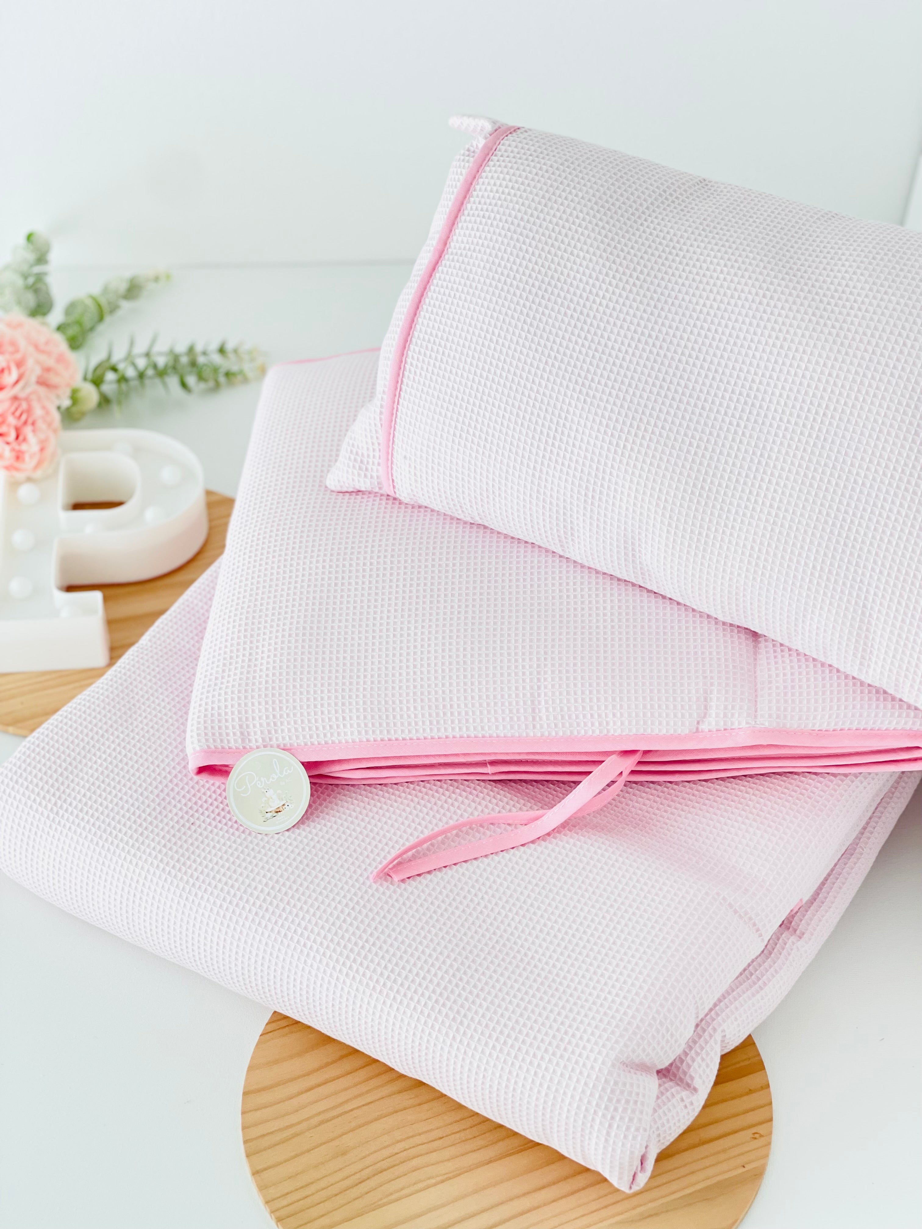 Conjunto Edredon para cama de grades: almofada, edredon e proteção lateral