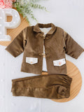 Conjunto menino bombazine 3 peças: casaco, calças e camisola