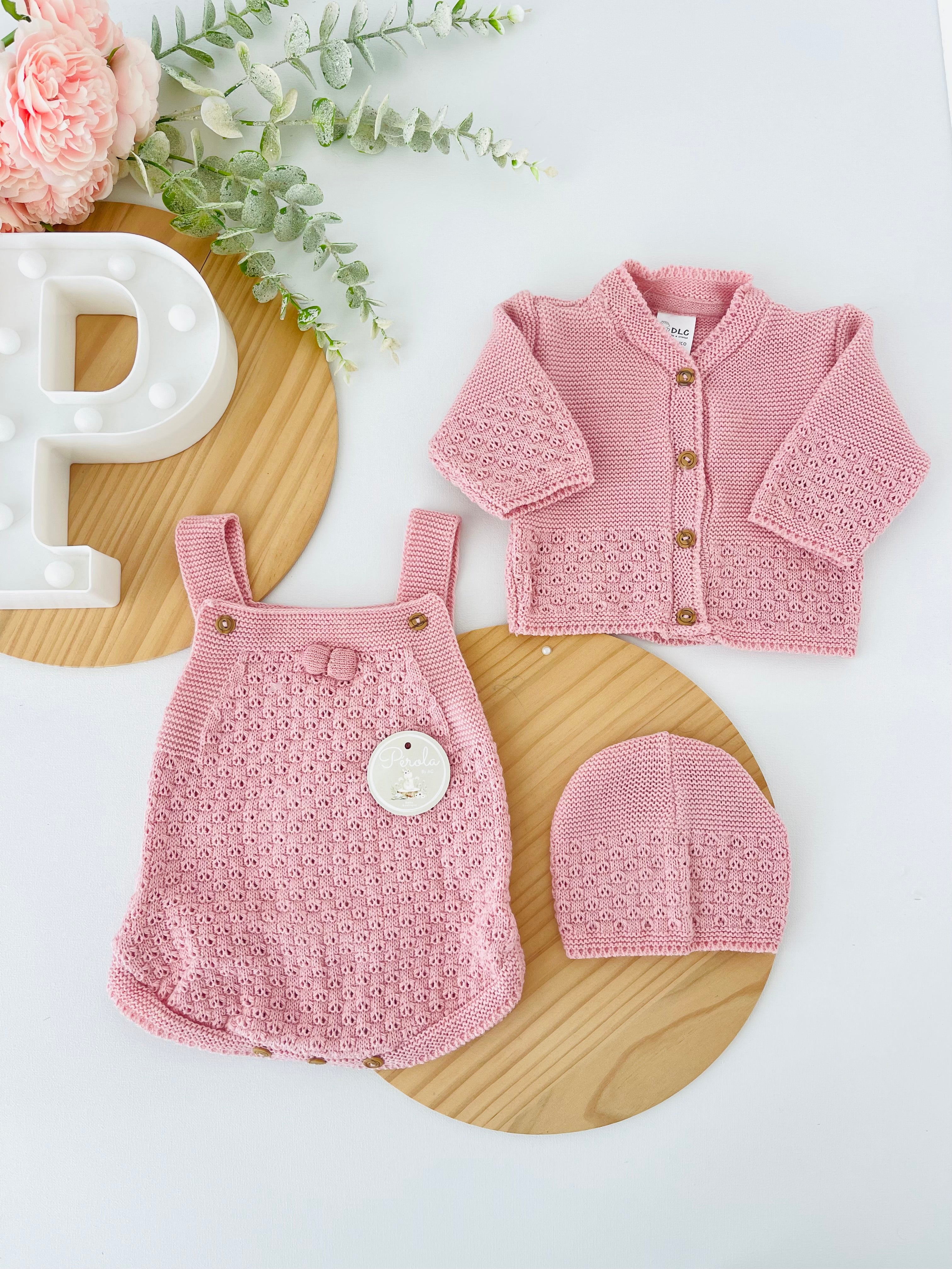 Conjunto Amoroso 3 peças: casaco, fofo e gorro