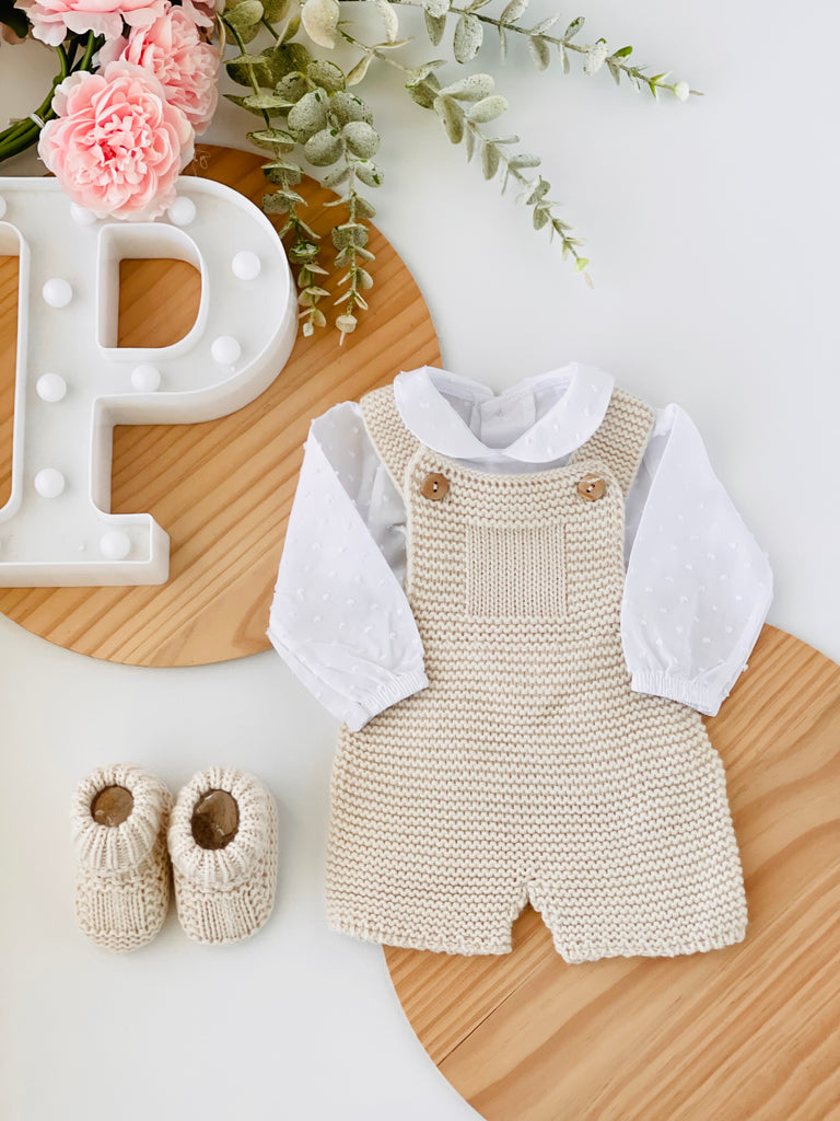 Conjunto neutro: Fofo, camisa e carapins