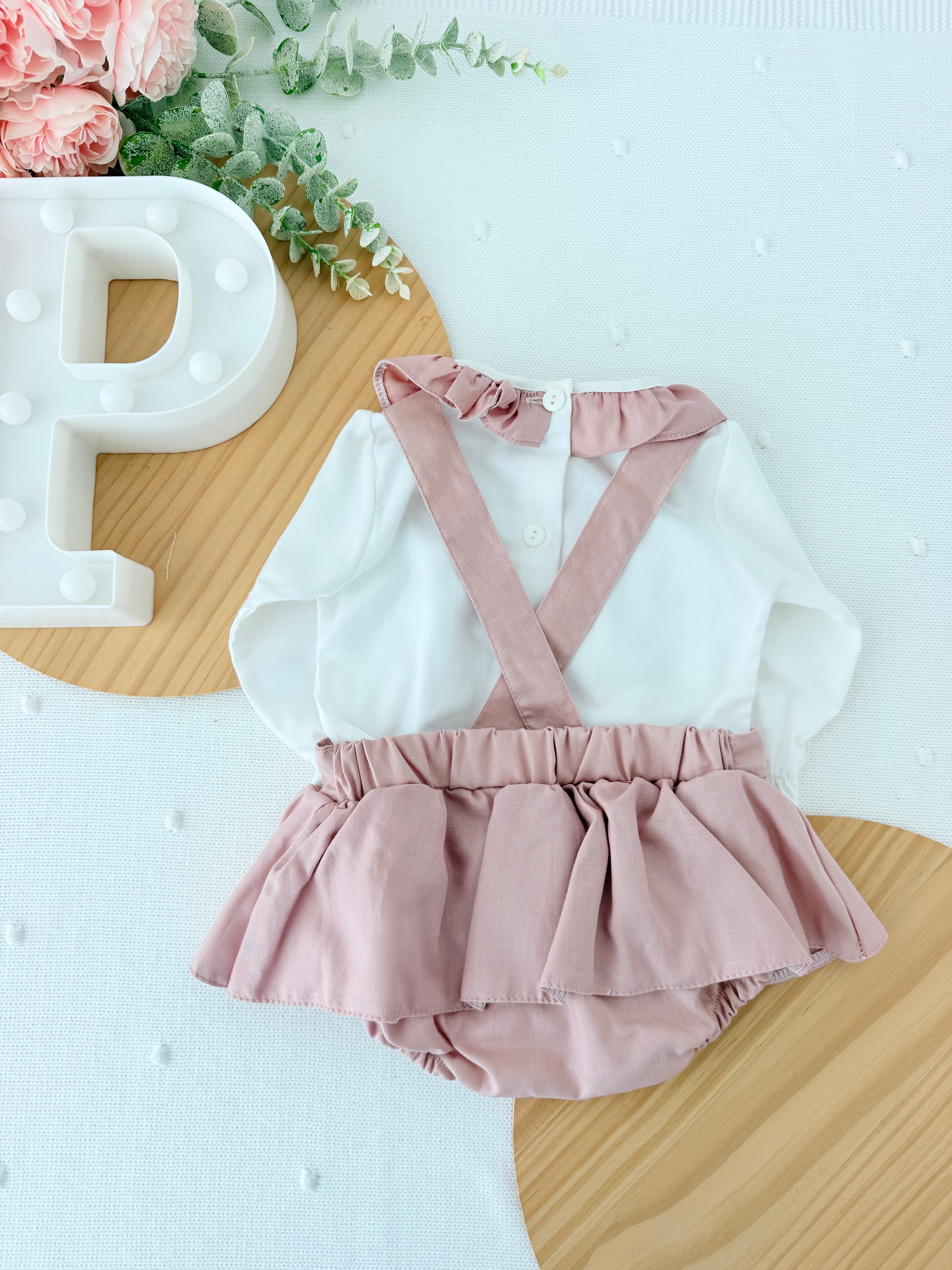 Fofo e blusa rosa velho
