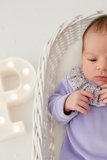 Babygrow lilás tema flores em VELUDO