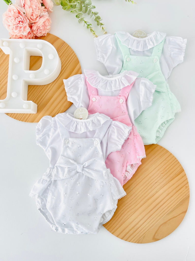 Conjunto bordado: Fofo e blusa