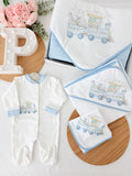 Conjunto enxoval menino- tema comboio 4 peças