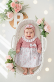 Vestido e gorro rosas - Primavera Verão