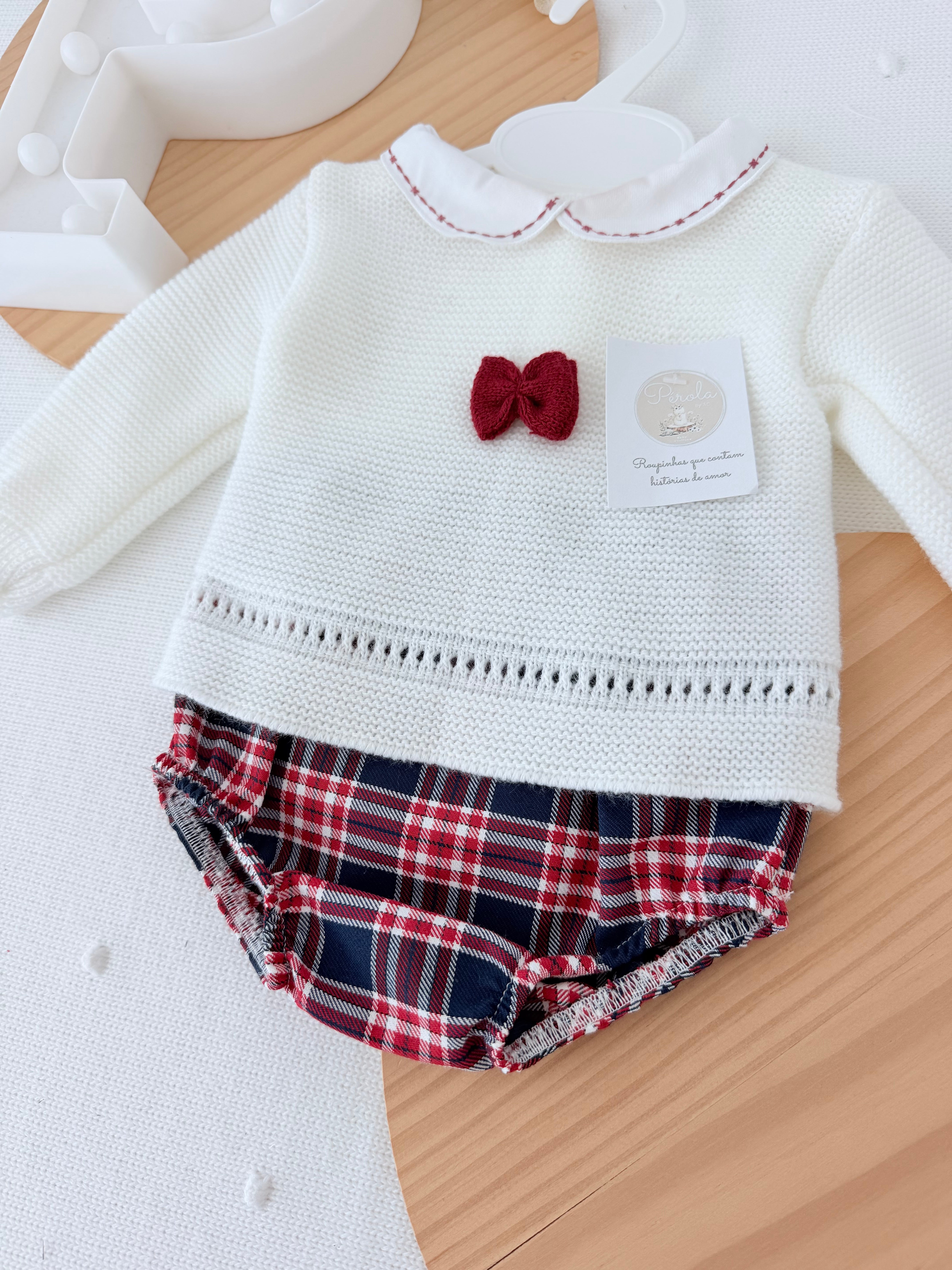 Conjunto rosa: camisola e tapa fraldas 1/3M
