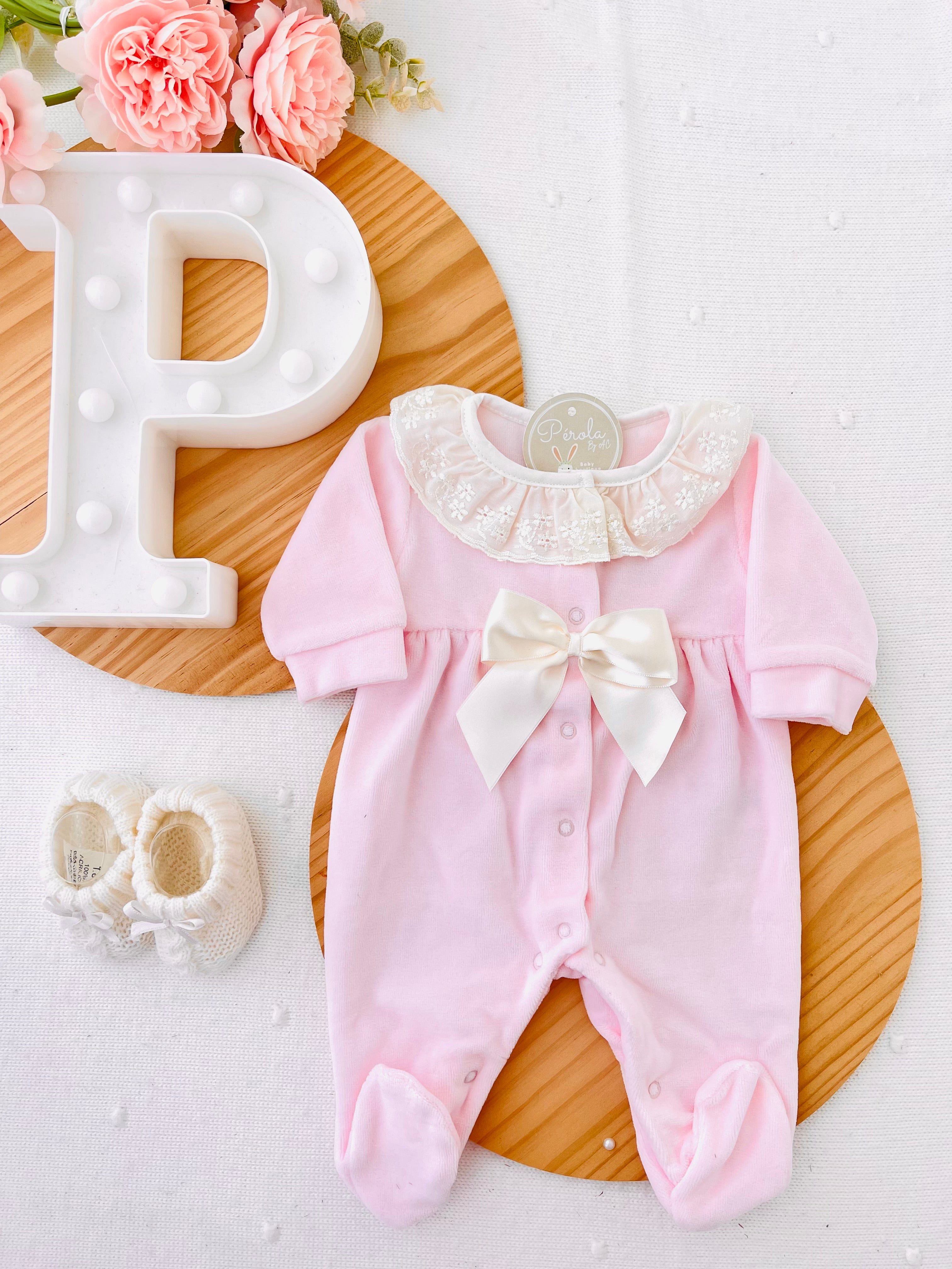 Babygrow elegante de veludo premium