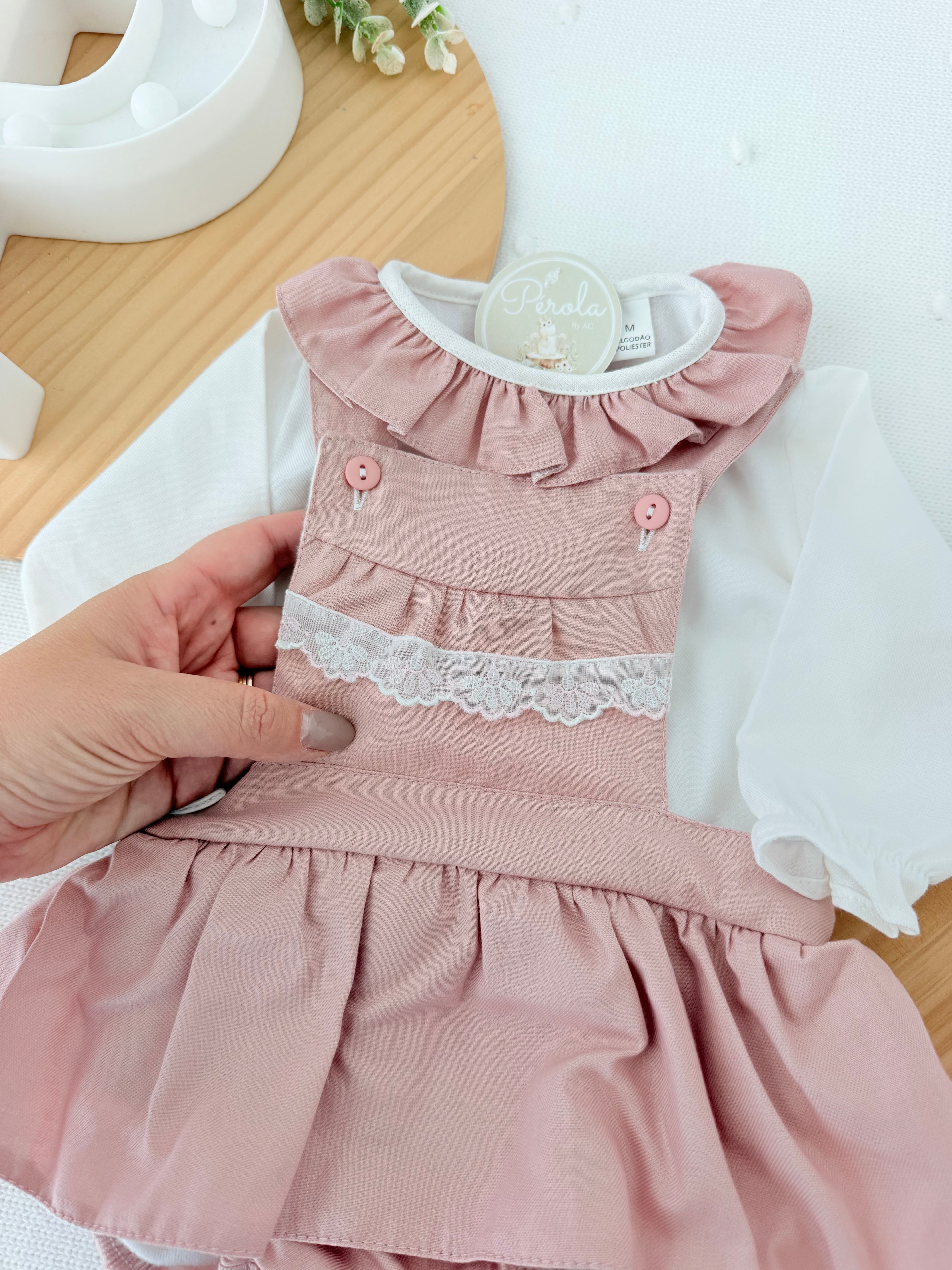 Fofo e blusa rosa velho