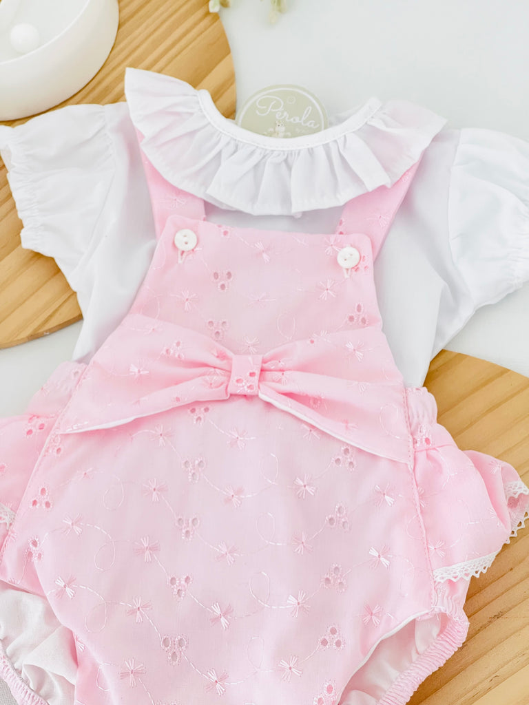 Conjunto bordado: Fofo e blusa