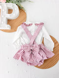 Conjunto Bolinhas Rosa: Blusa + Jardineiras com Laço