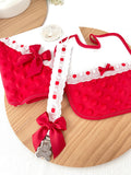 Pack bebé vermelho : Babete, fralda e prende chupetas