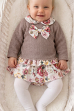 Conjunto castanho: camisola e saia/tapa fraldas