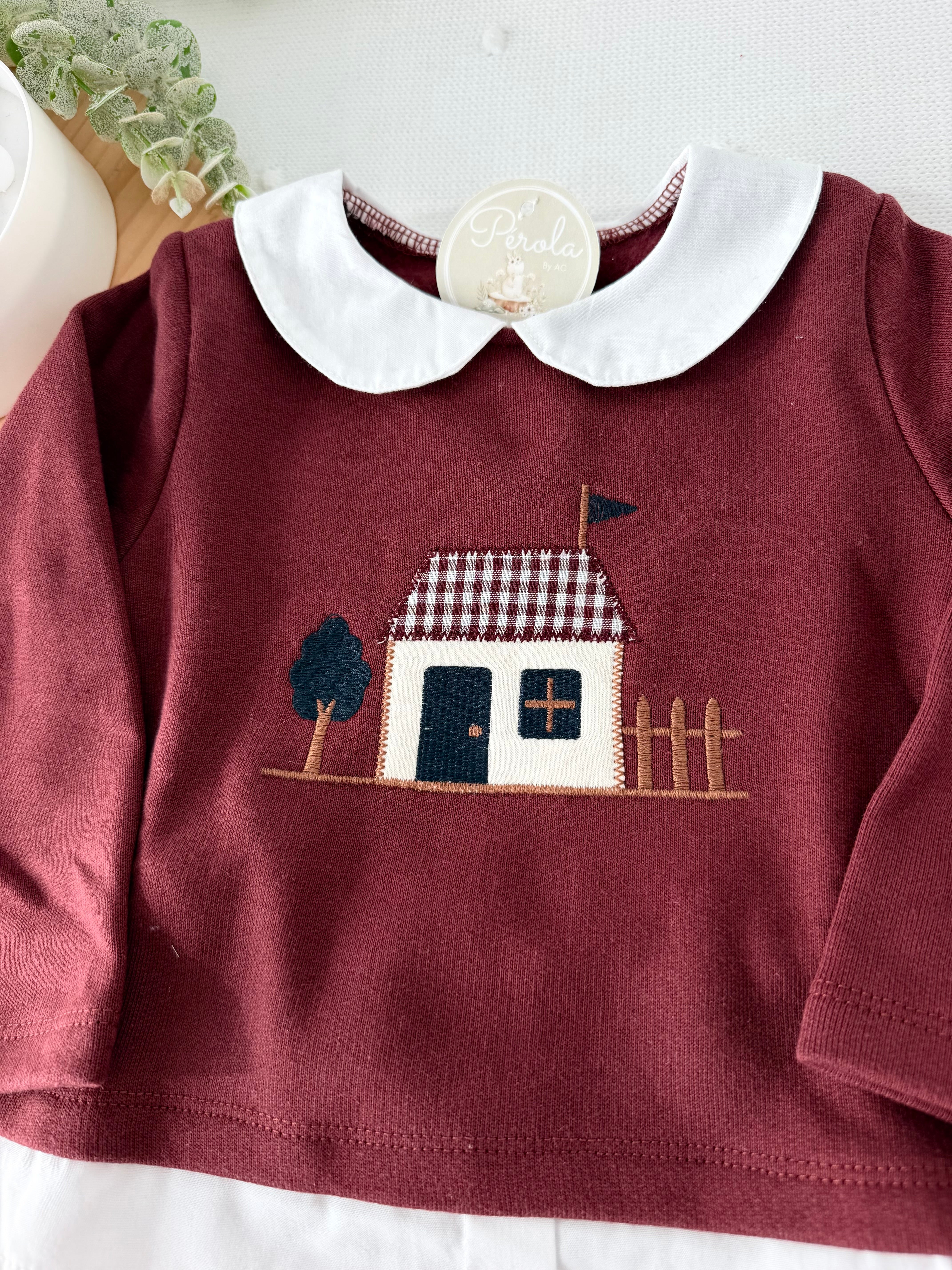 Conjunto casinha unissexo: camisola e calções