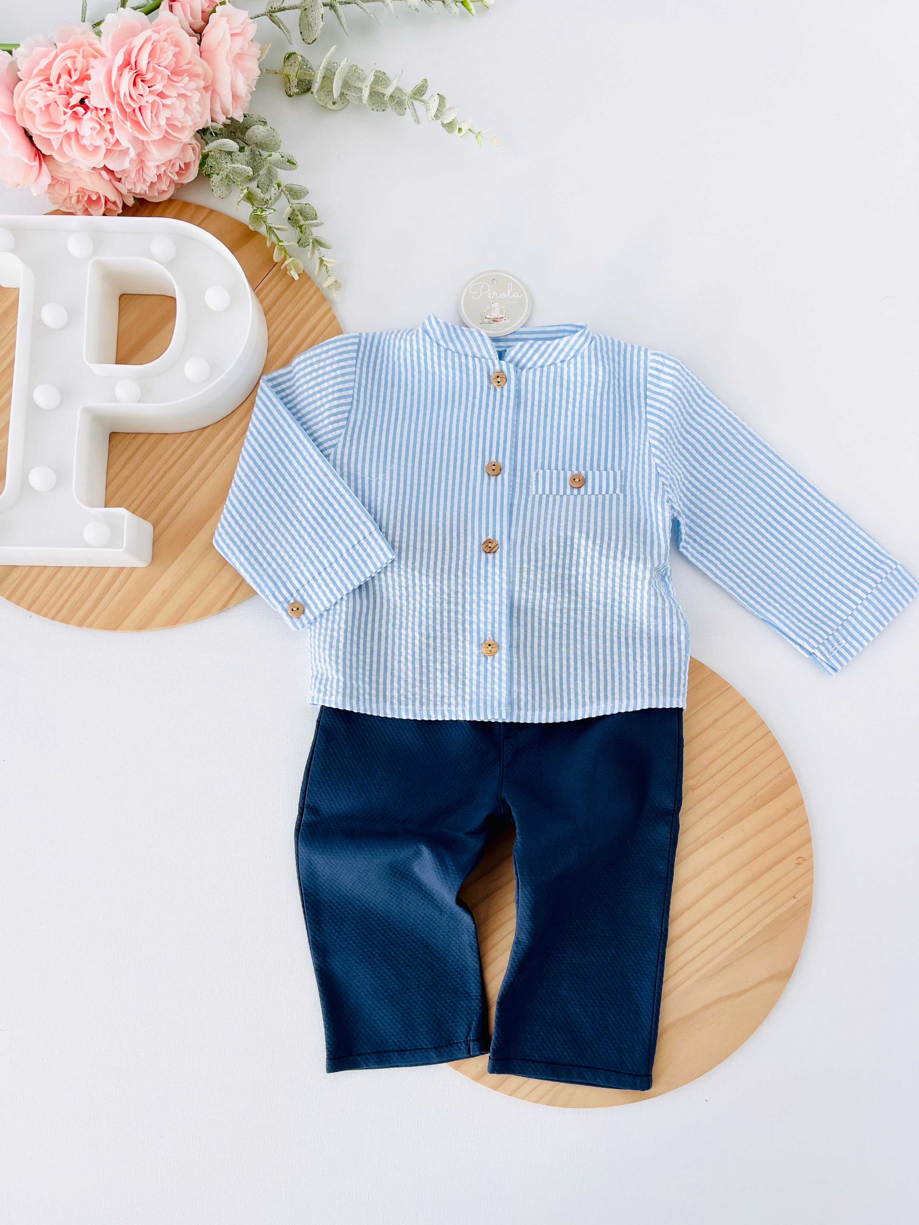 Conjunto menino risquinhas: camisa e calças