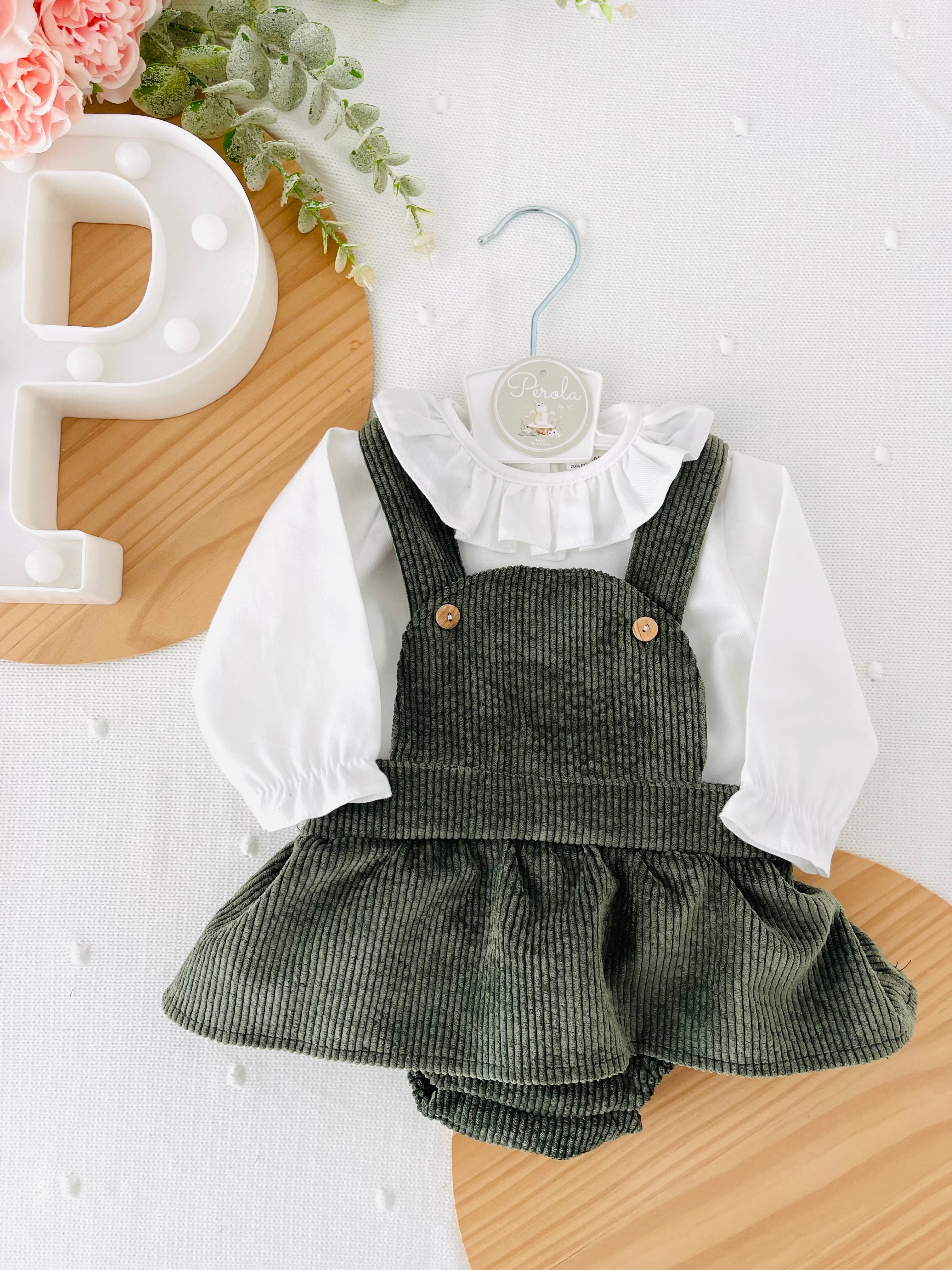 Conjunto verde: fofo e blusa