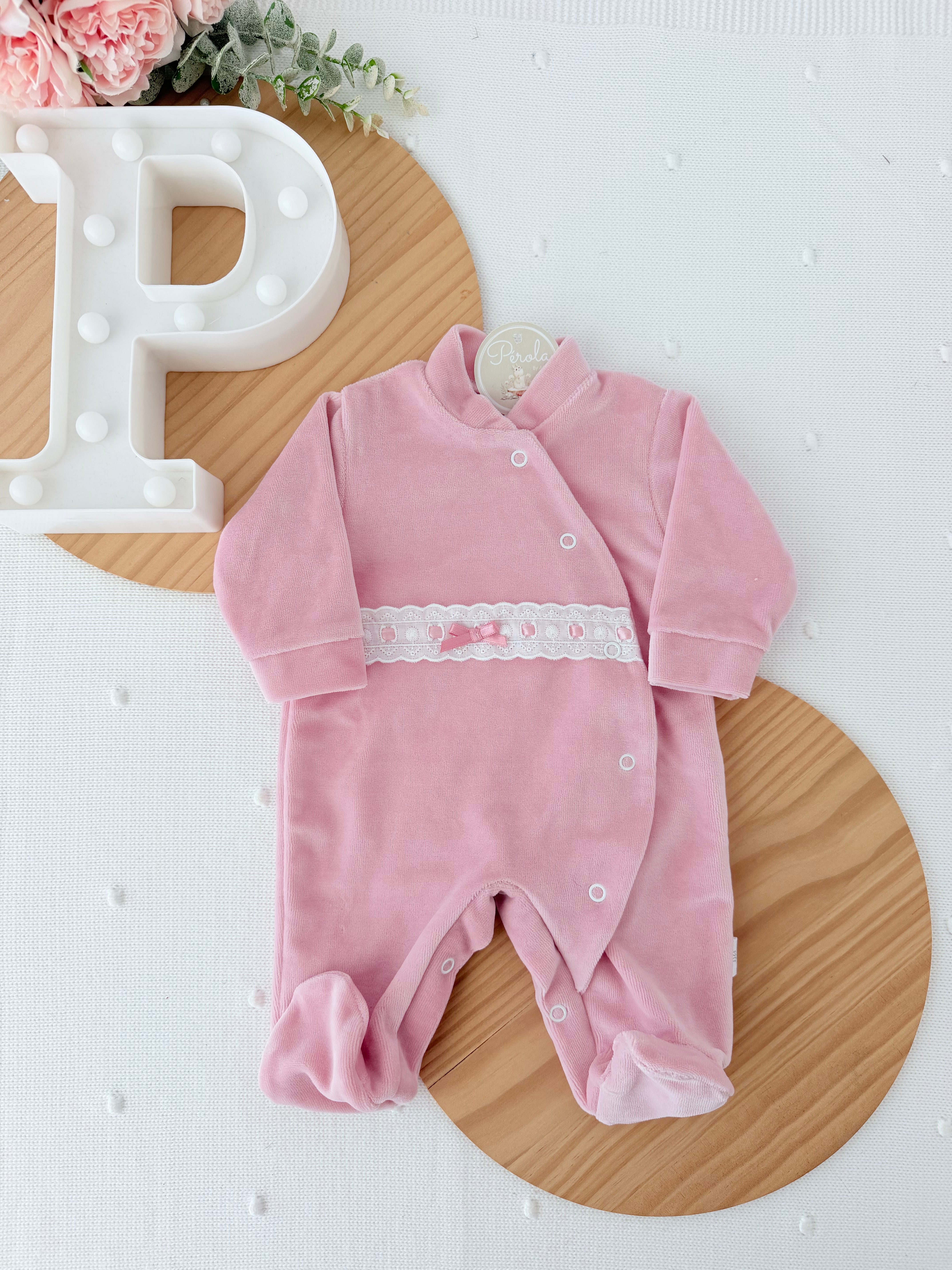 Babygrow veludo fita em renda