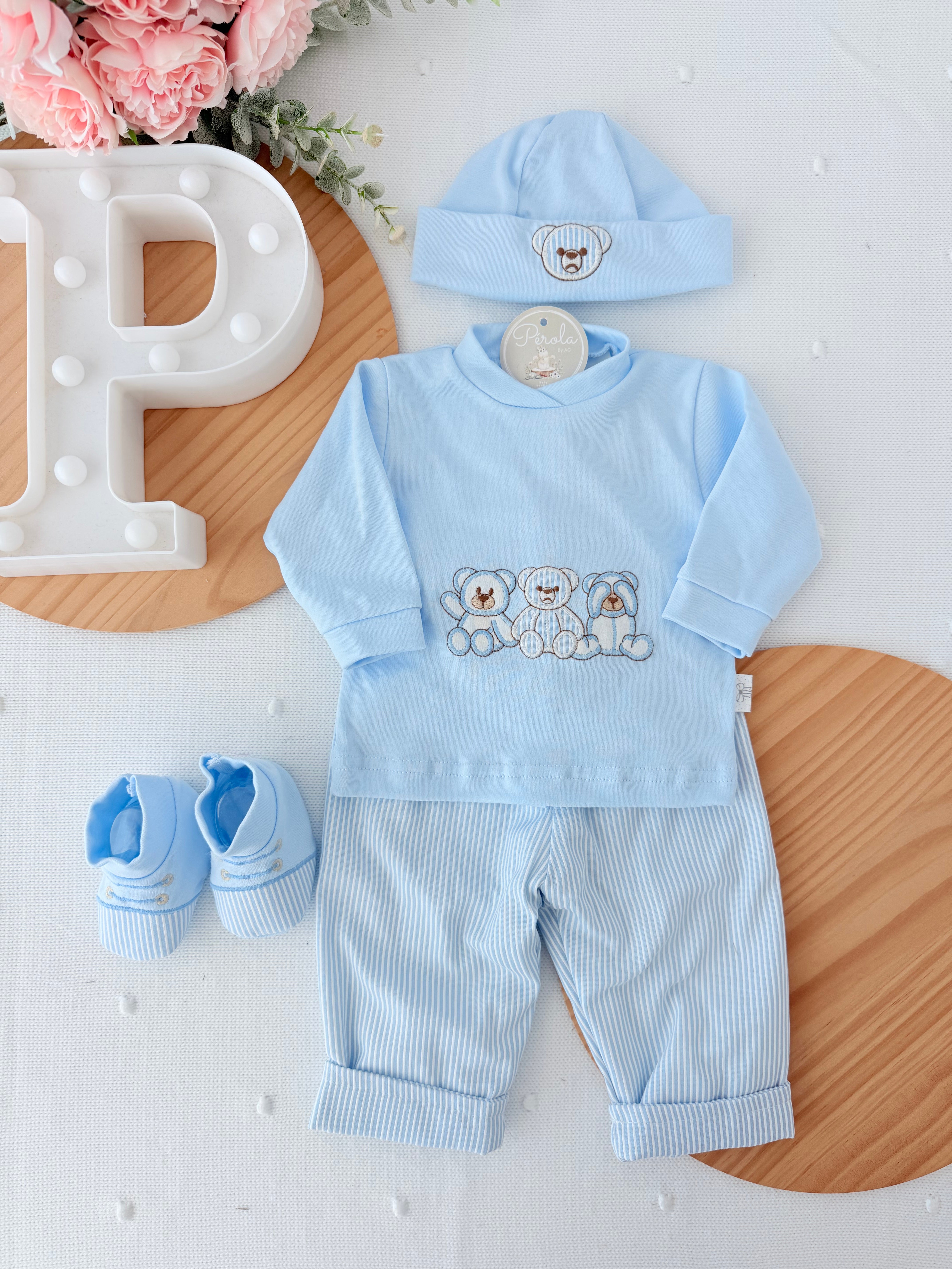 Conjunto algodão menino 4 peças : calças, camisola, carapins e gorro