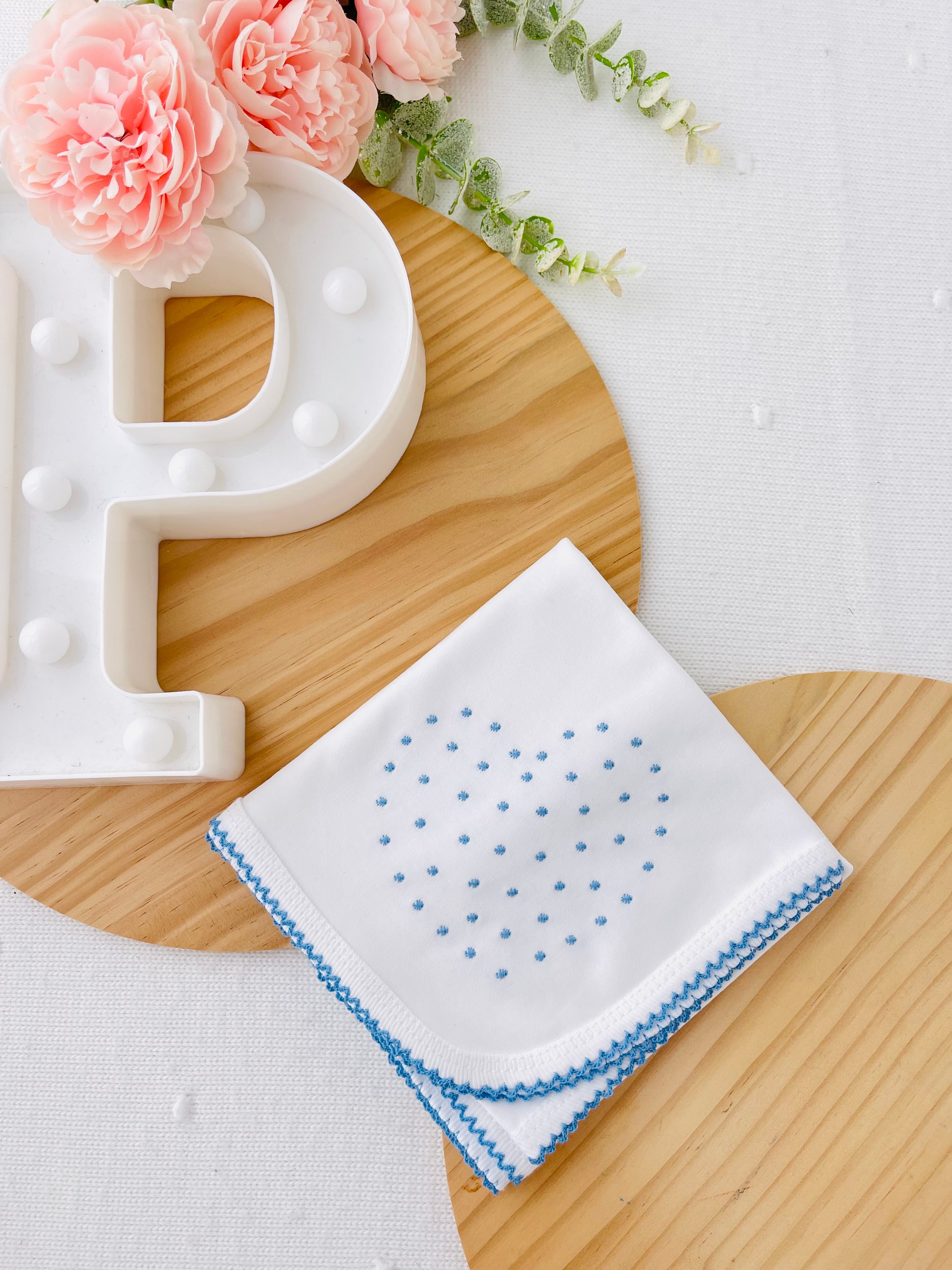 Fralda coração bordado