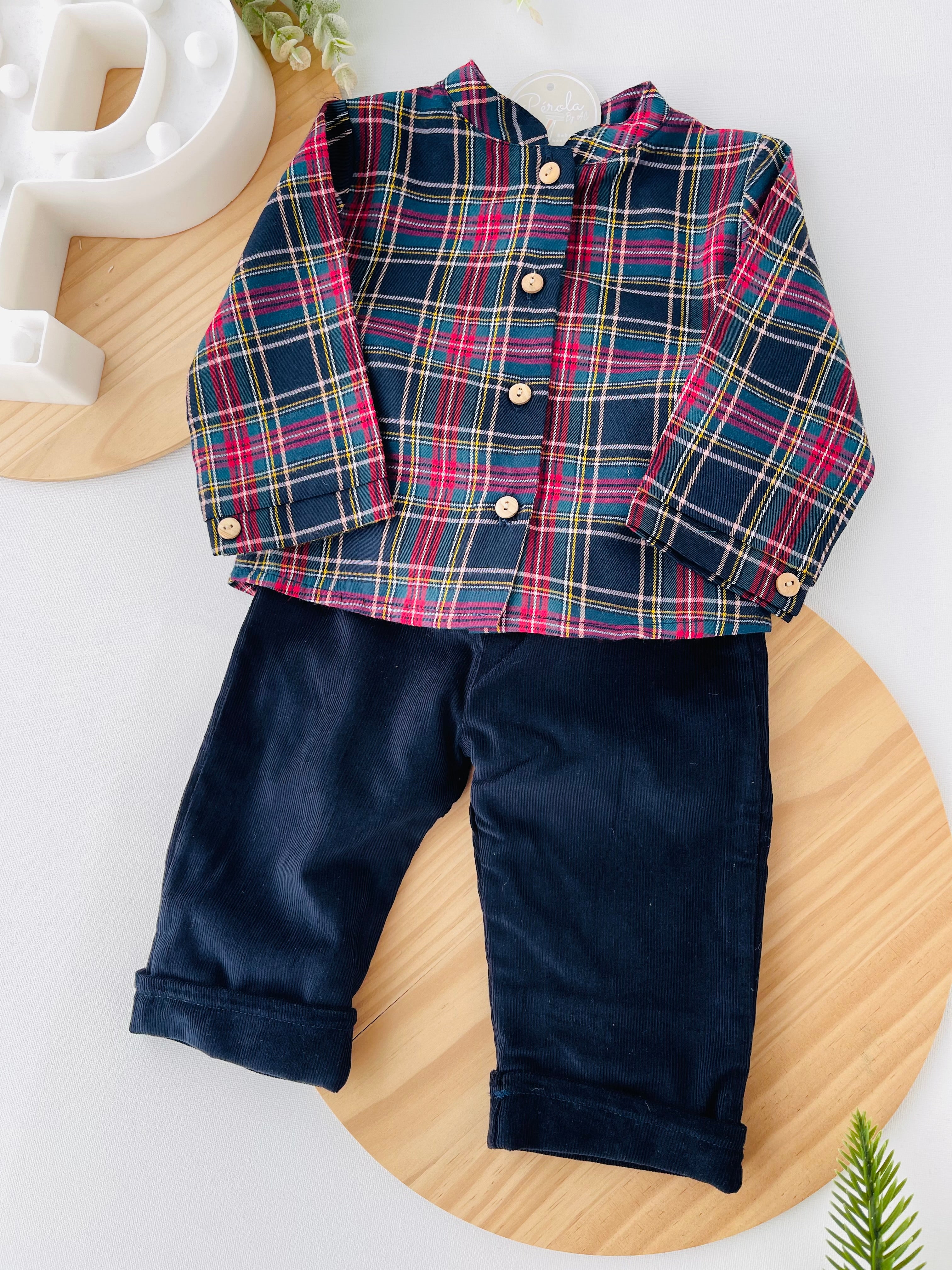 Conjunto xadrez: calças bombazine e camisa