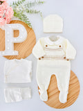 Pack saída de maternidade Pérola 5 peças: body, calças, jardineiras, camisola e gorro