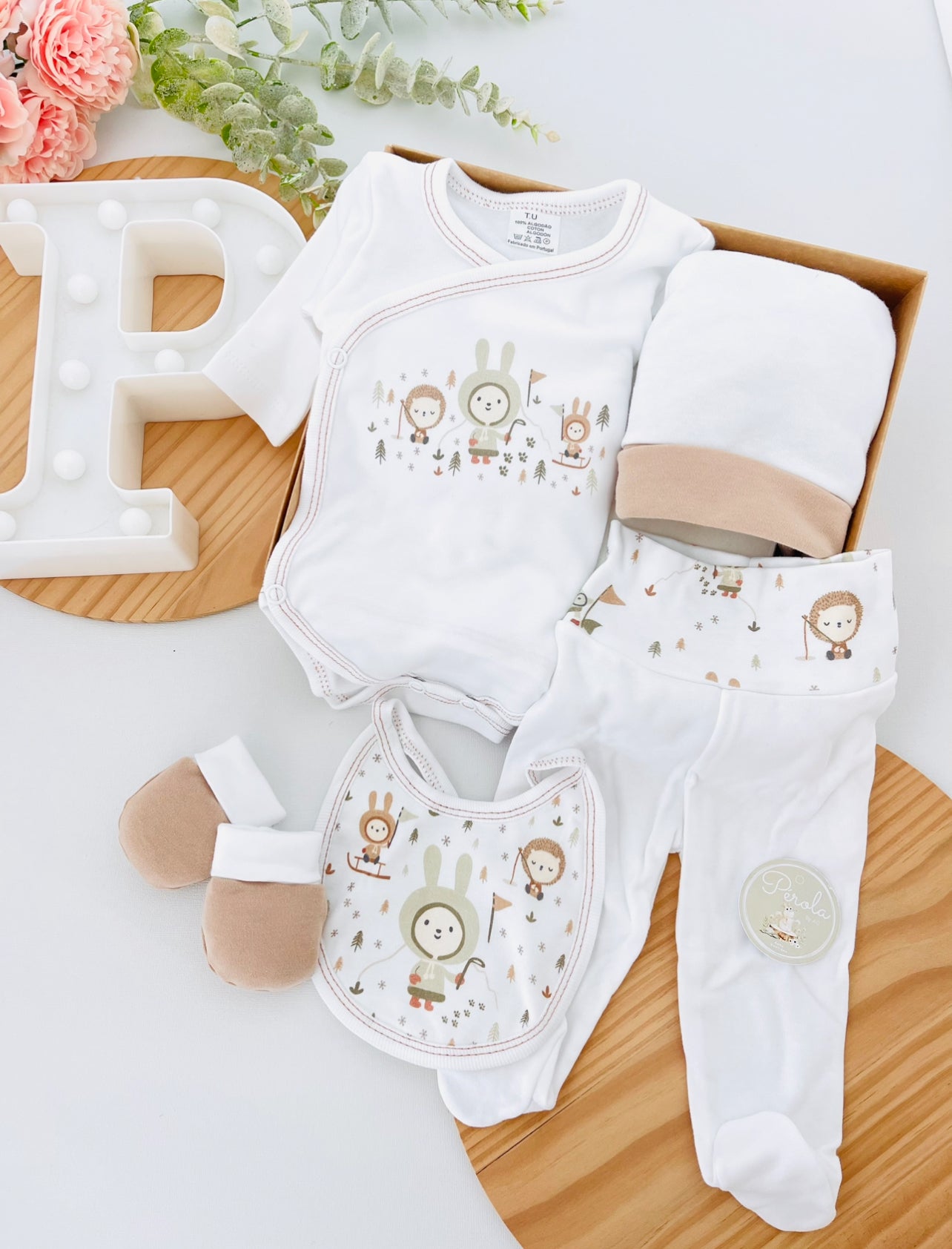 Pack enxoval unissexo: 9 peças - tema Esquimó