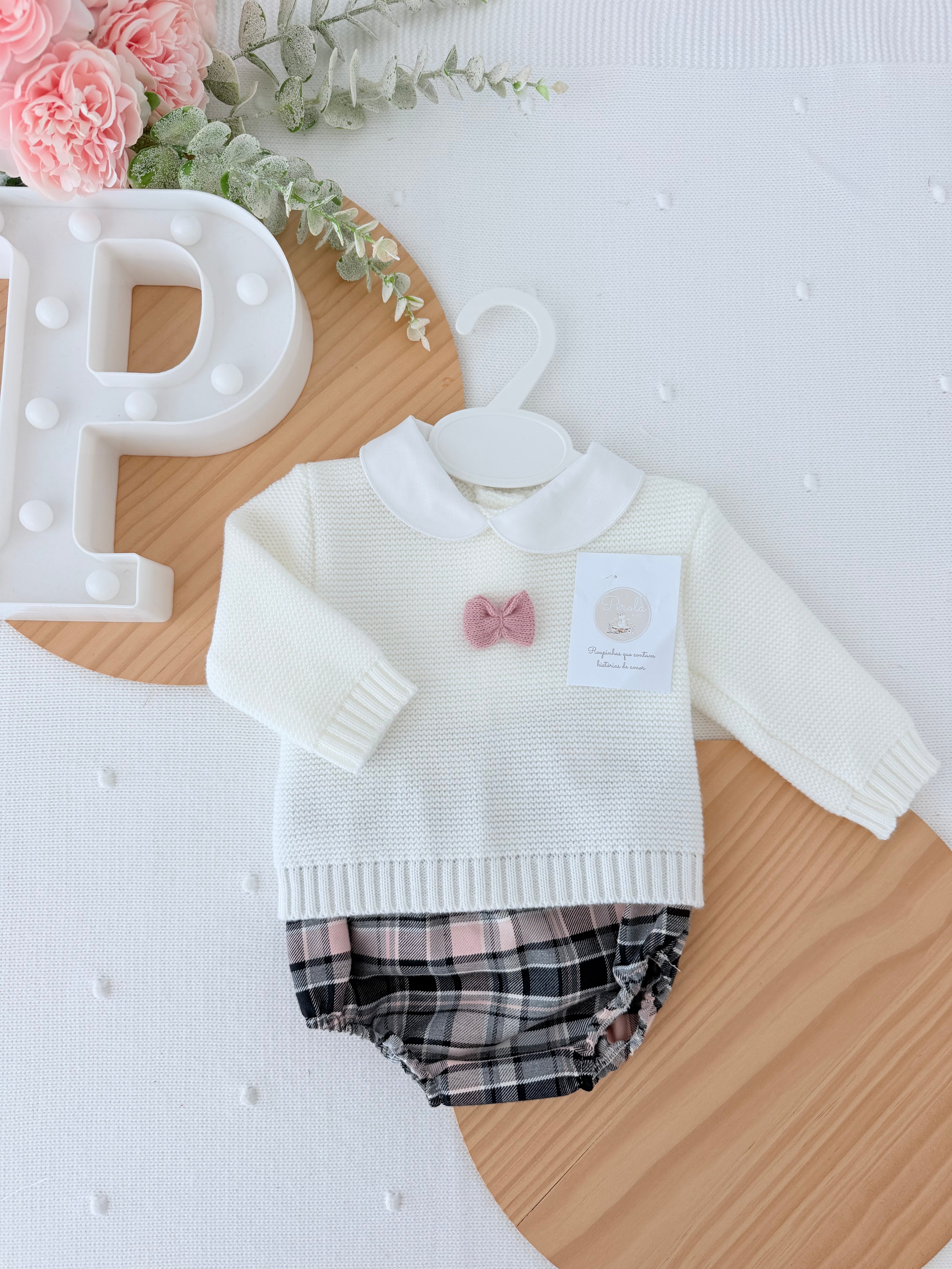 Conjunto rosa: camisola e tapa fraldas 1/3M